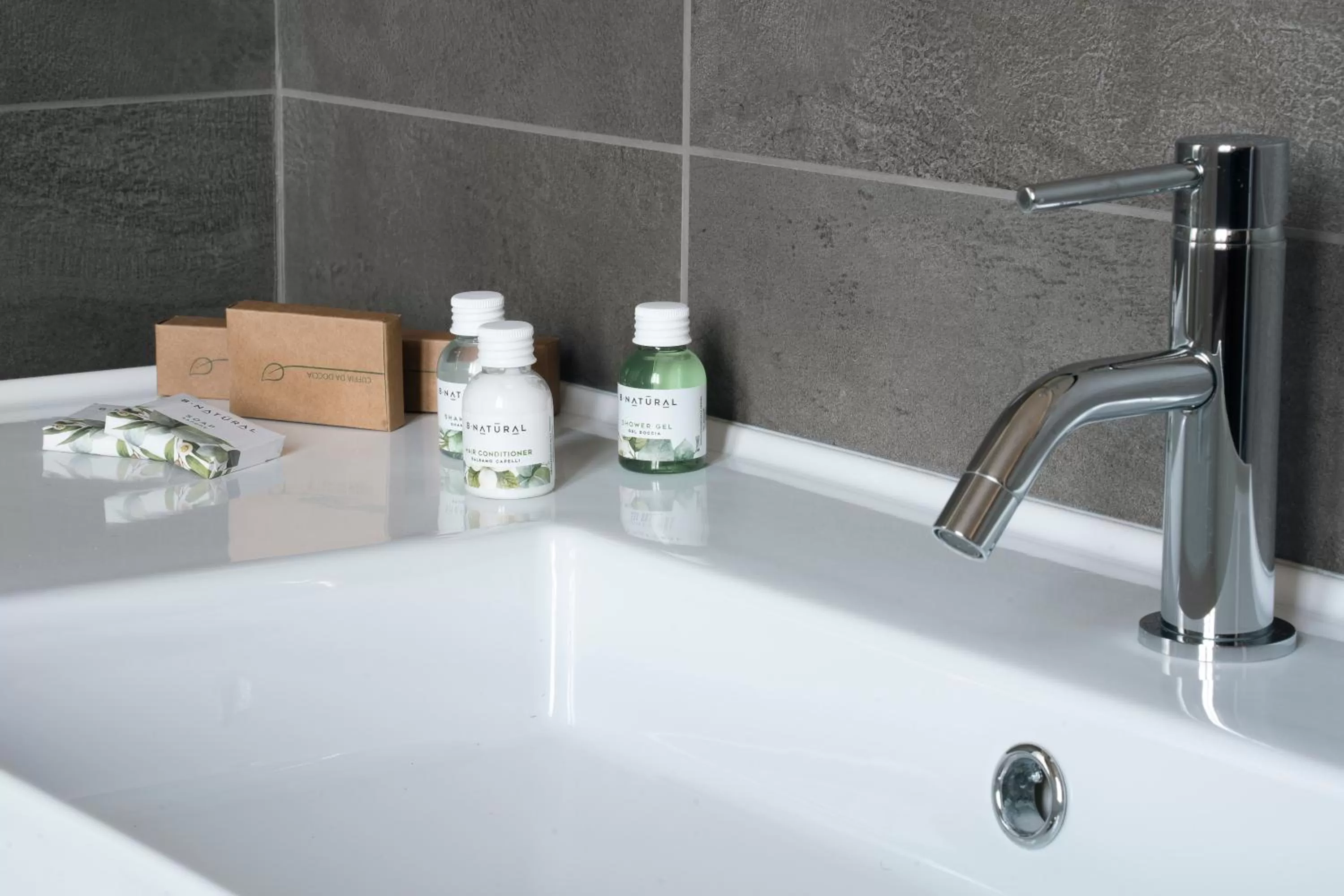 Bathroom in VILLA MANZONI