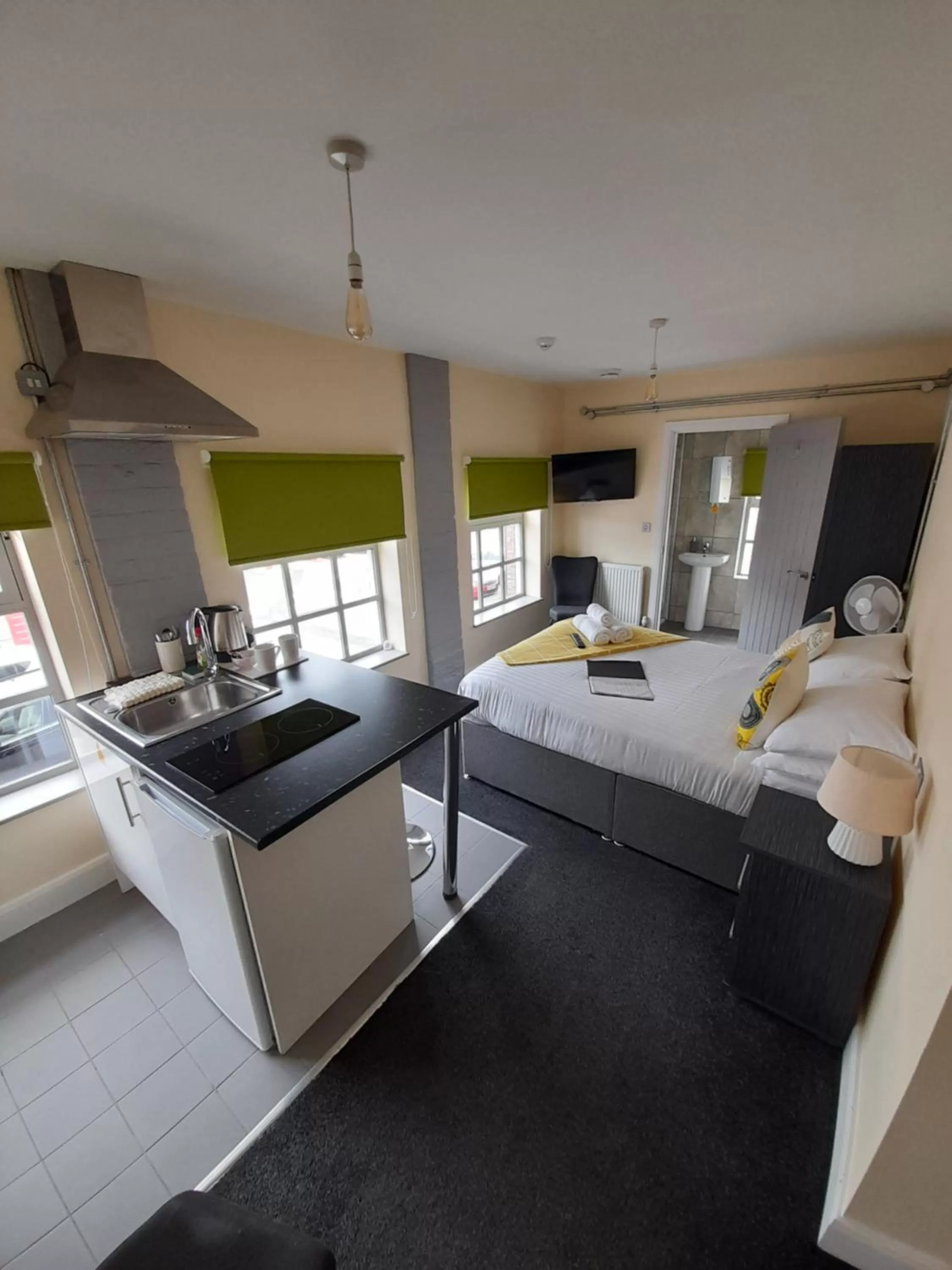 Kitchen or kitchenette, Bed in Potbank