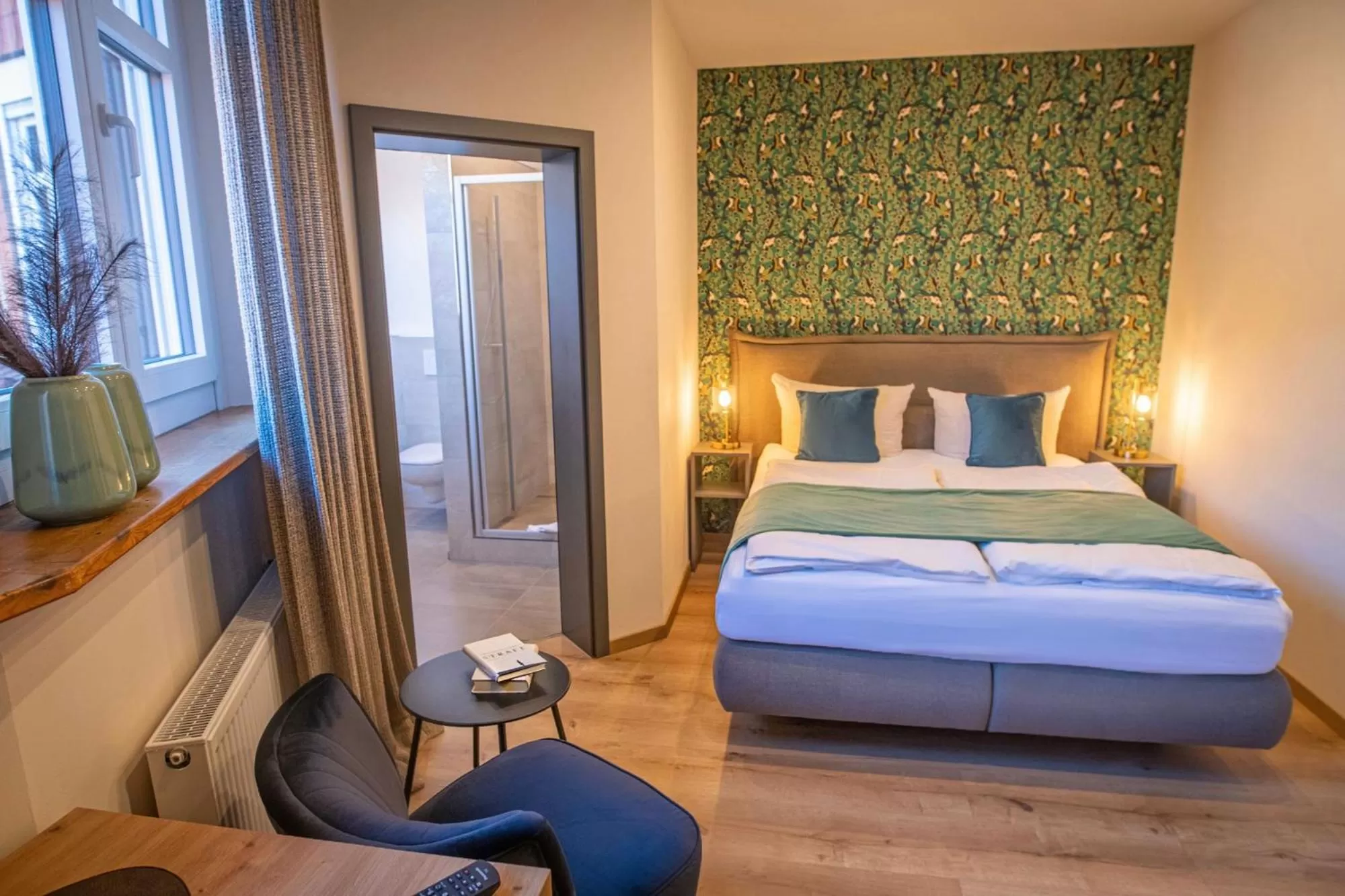 Bed in Landgasthaus & Hotel zur Krone