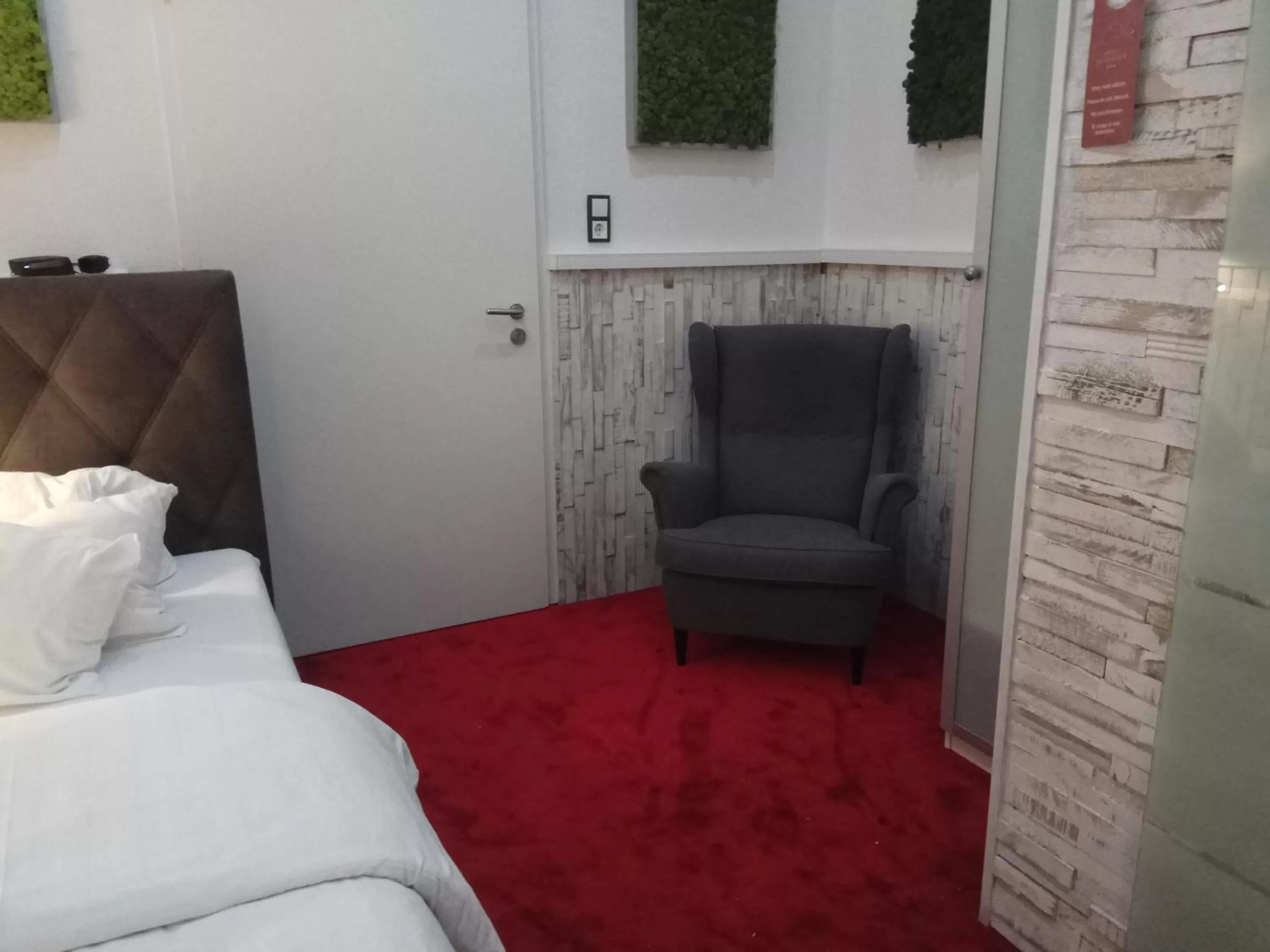 Photo of the whole room, Seating Area in Hotel Almrausch