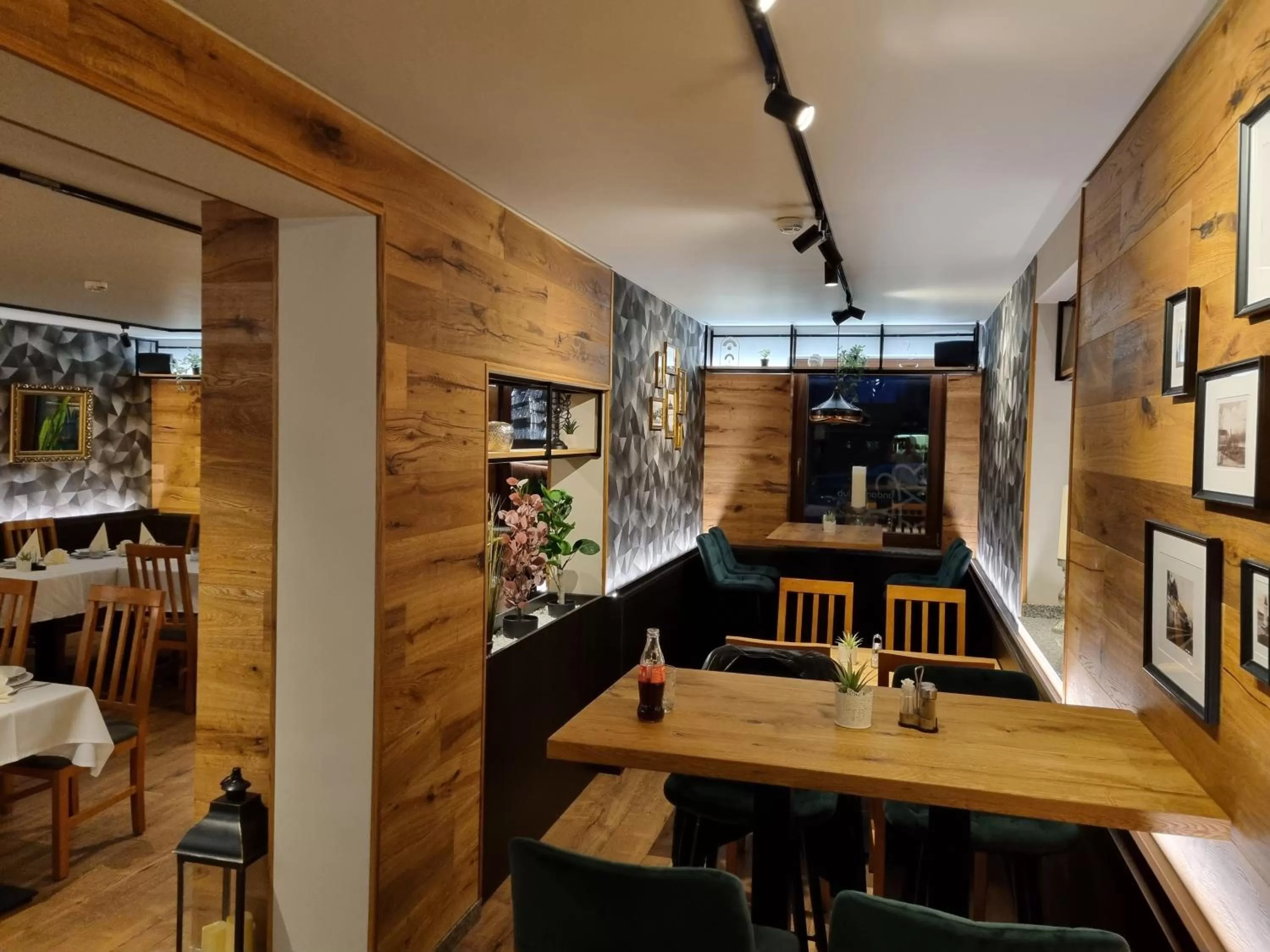 Restaurant/Places to Eat in Andante Pension & Restaurant