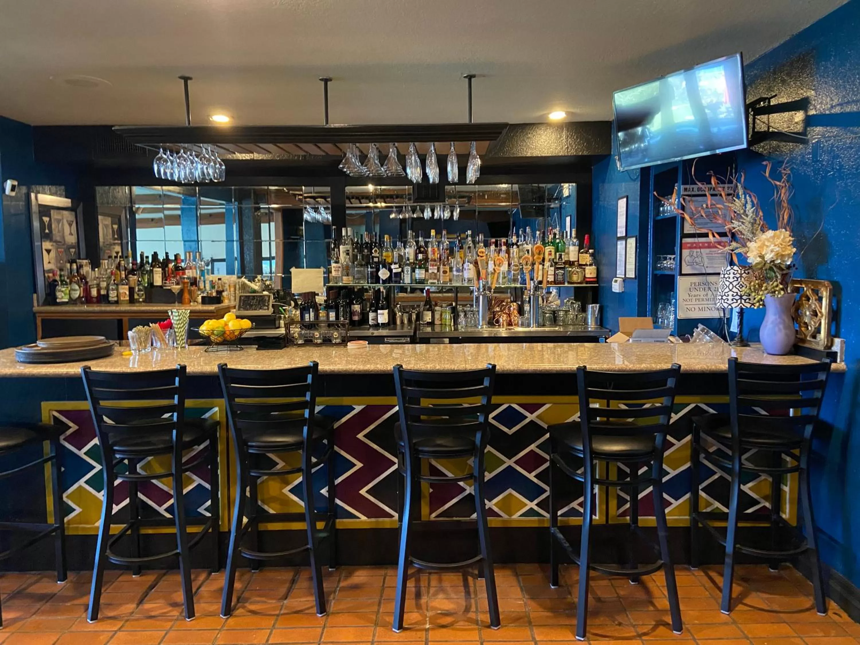 Restaurant/places to eat in Old Alcohol Plant