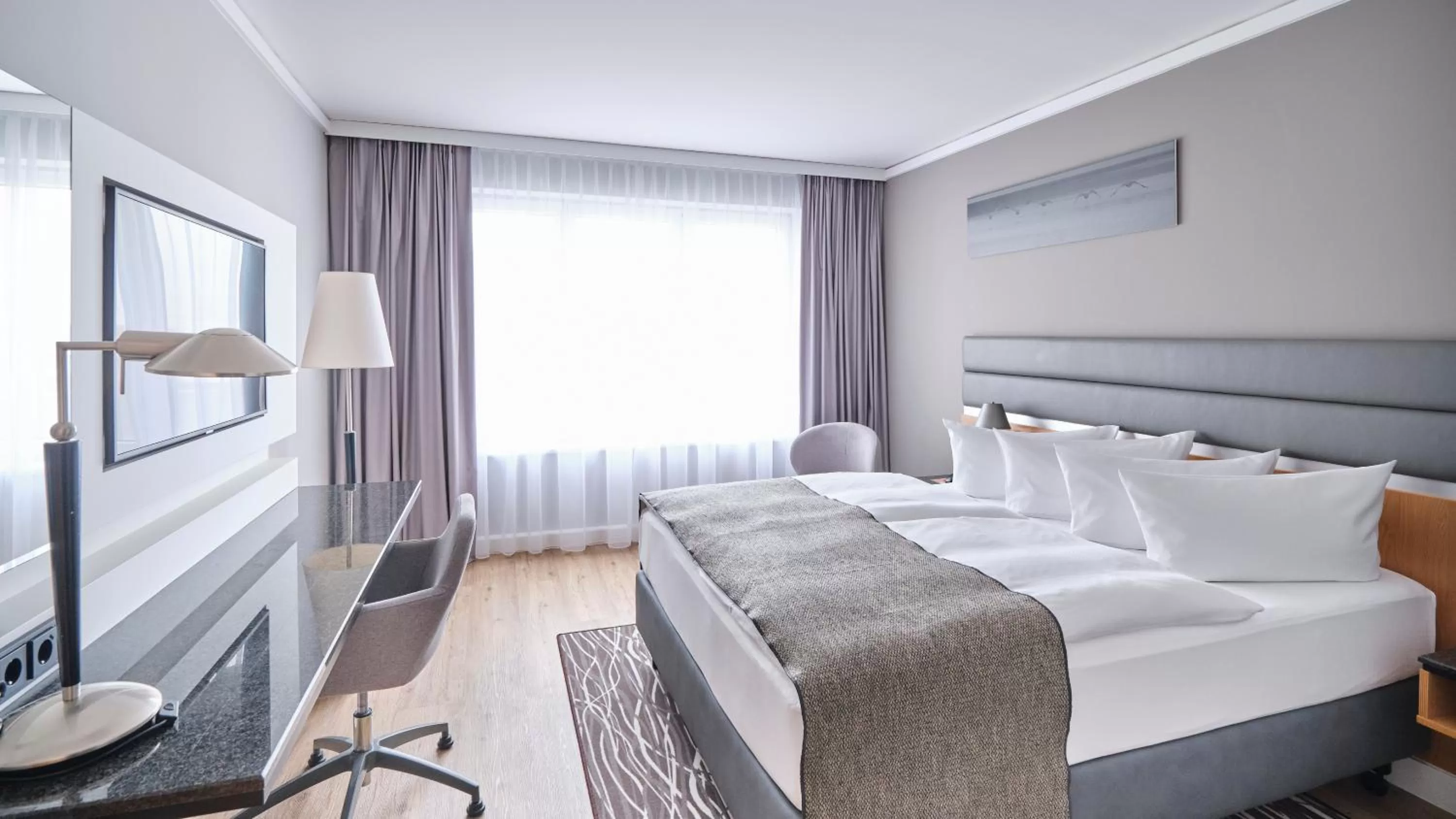 Photo of the whole room, Bed in Holiday Inn Berlin Airport - Conference Centre by IHG