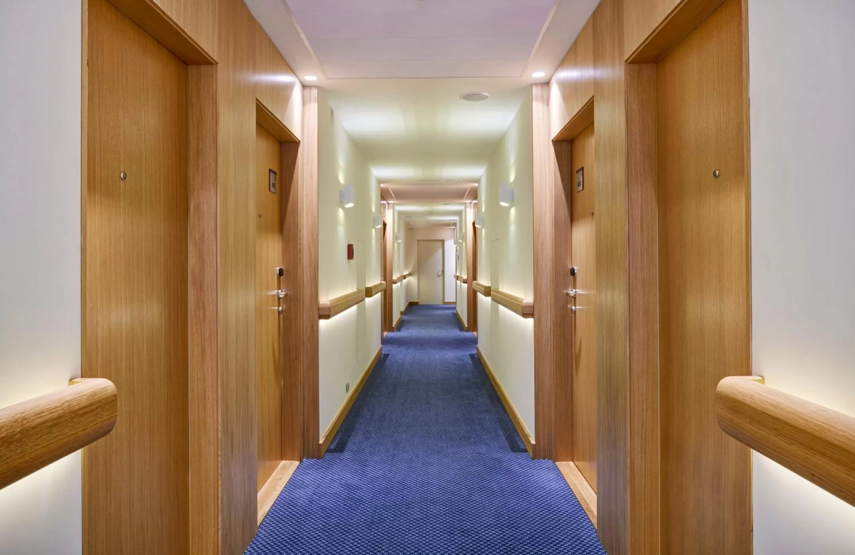 Lobby or reception in Holiday Inn Express Belgrade - City, an IHG Hotel