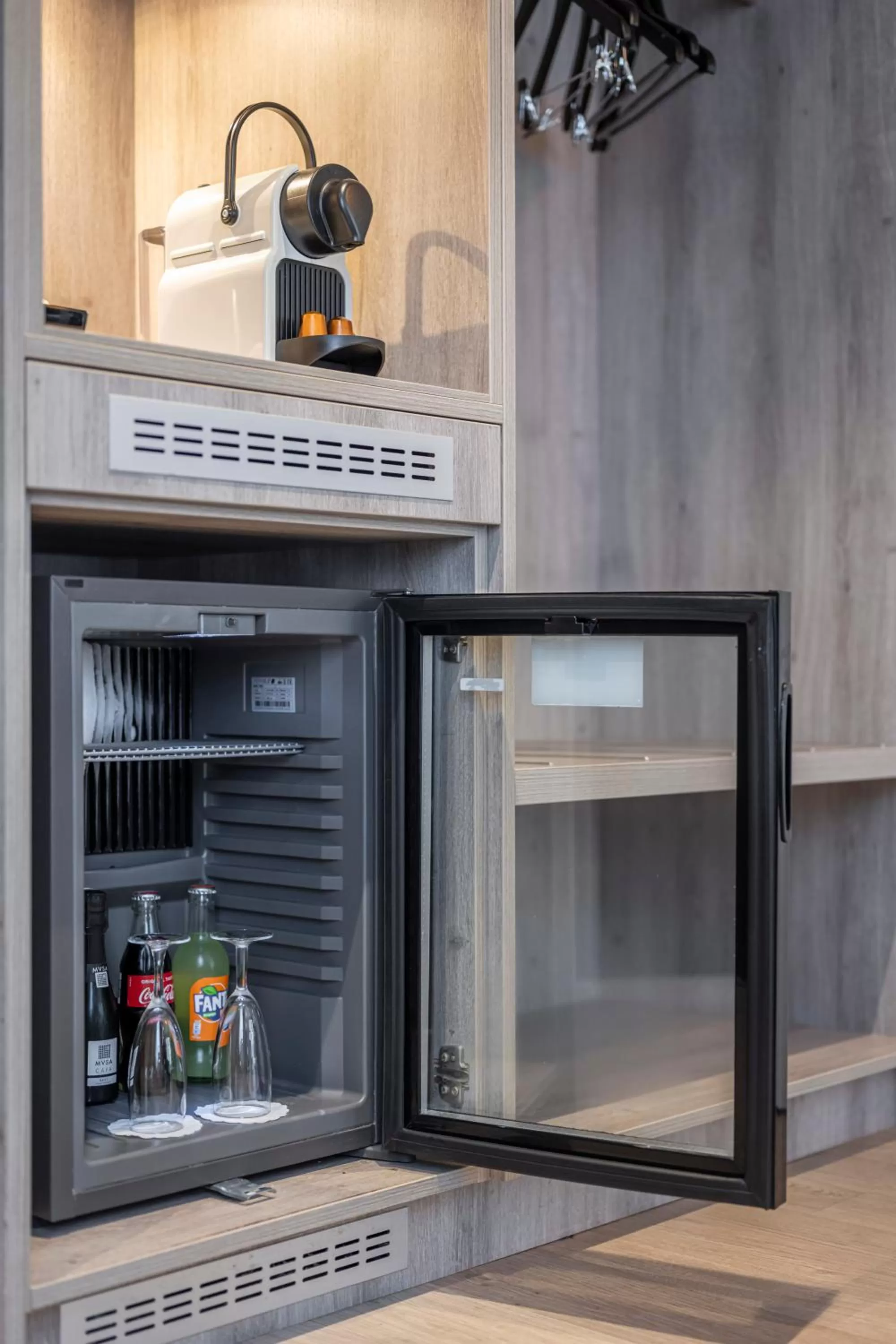 Coffee/tea facilities in Mercure Oostende