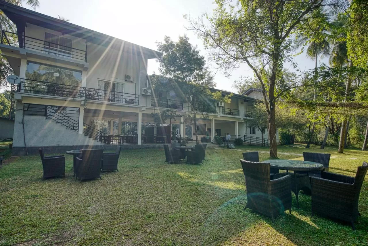 Property building in Athena Lake by Seedevi