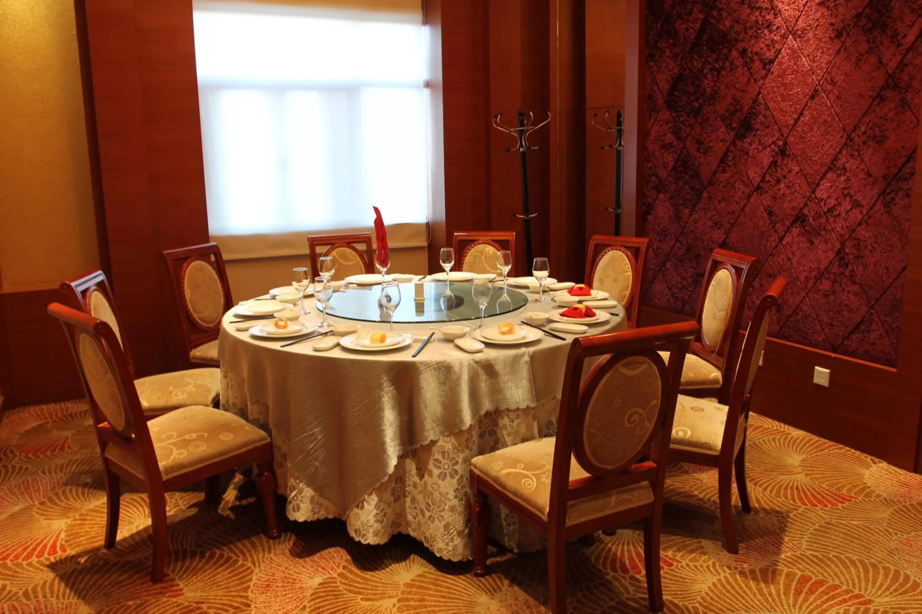 Restaurant/Places to Eat in Sogecoa Golden Peacock