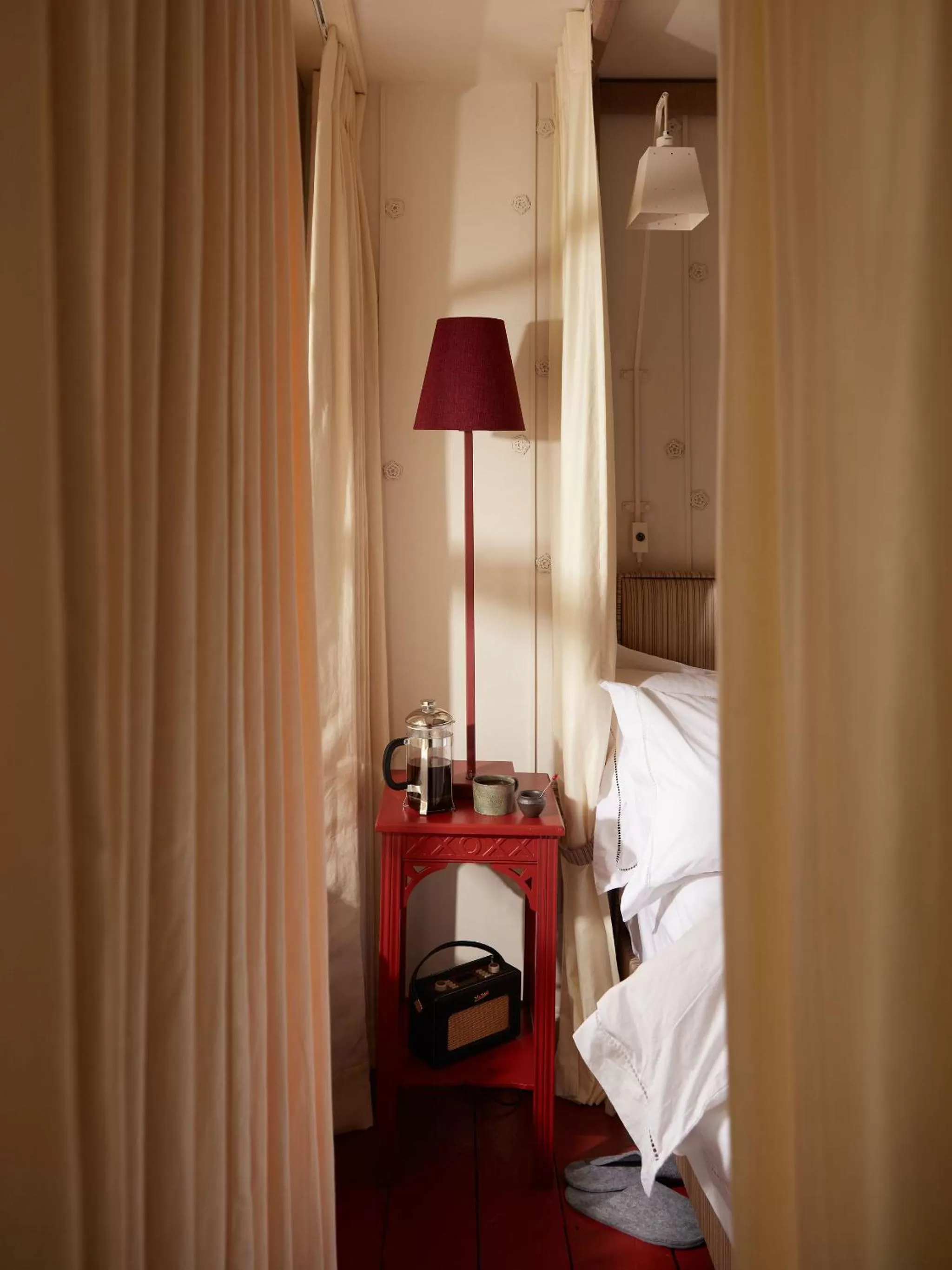 Bed in No 1 by GuestHouse, York