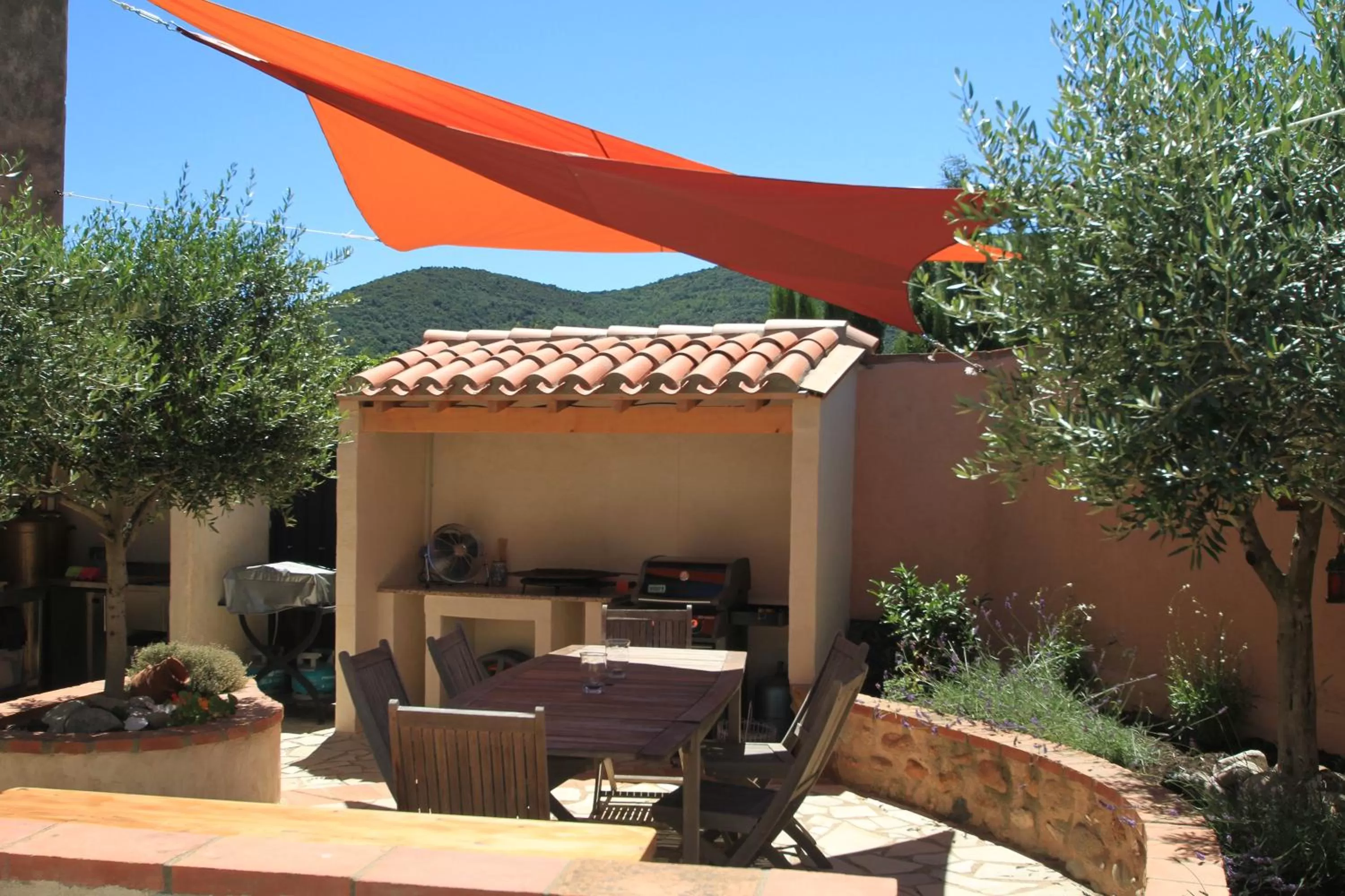 BBQ facilities in Mas St. Joseph