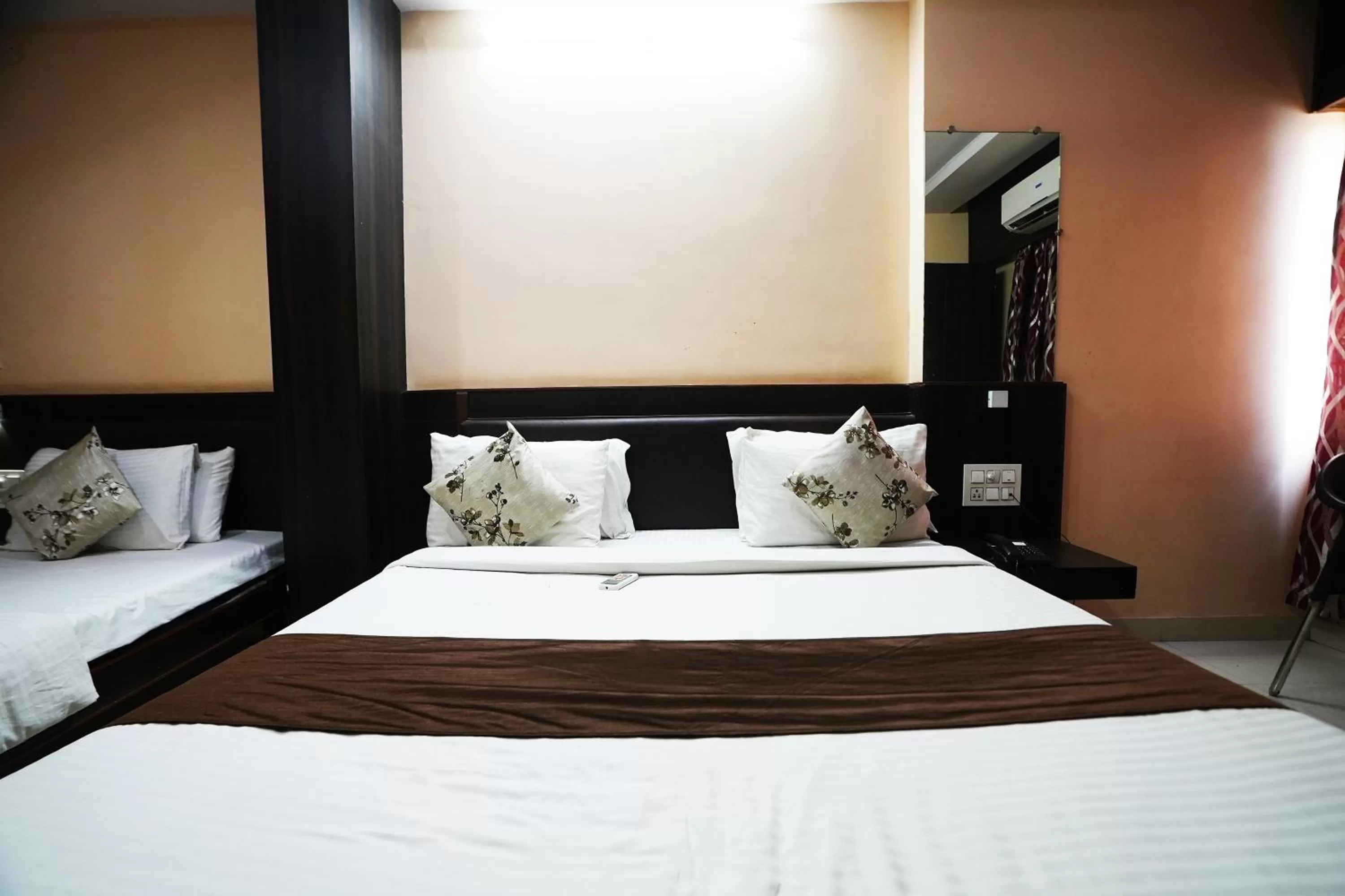 Bedroom, Bed in Hotel Madurai