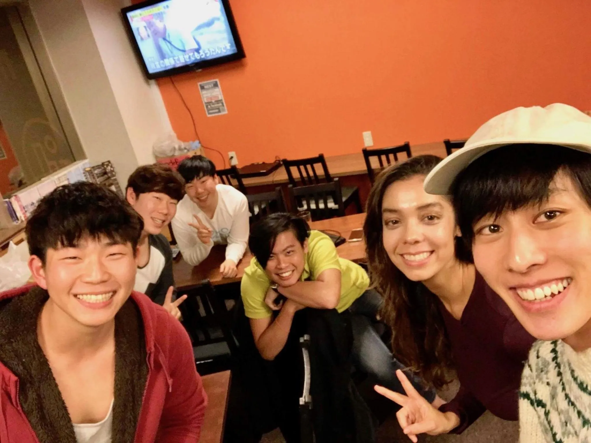 Communal lounge/ TV room in Osaka Guesthouse Nest