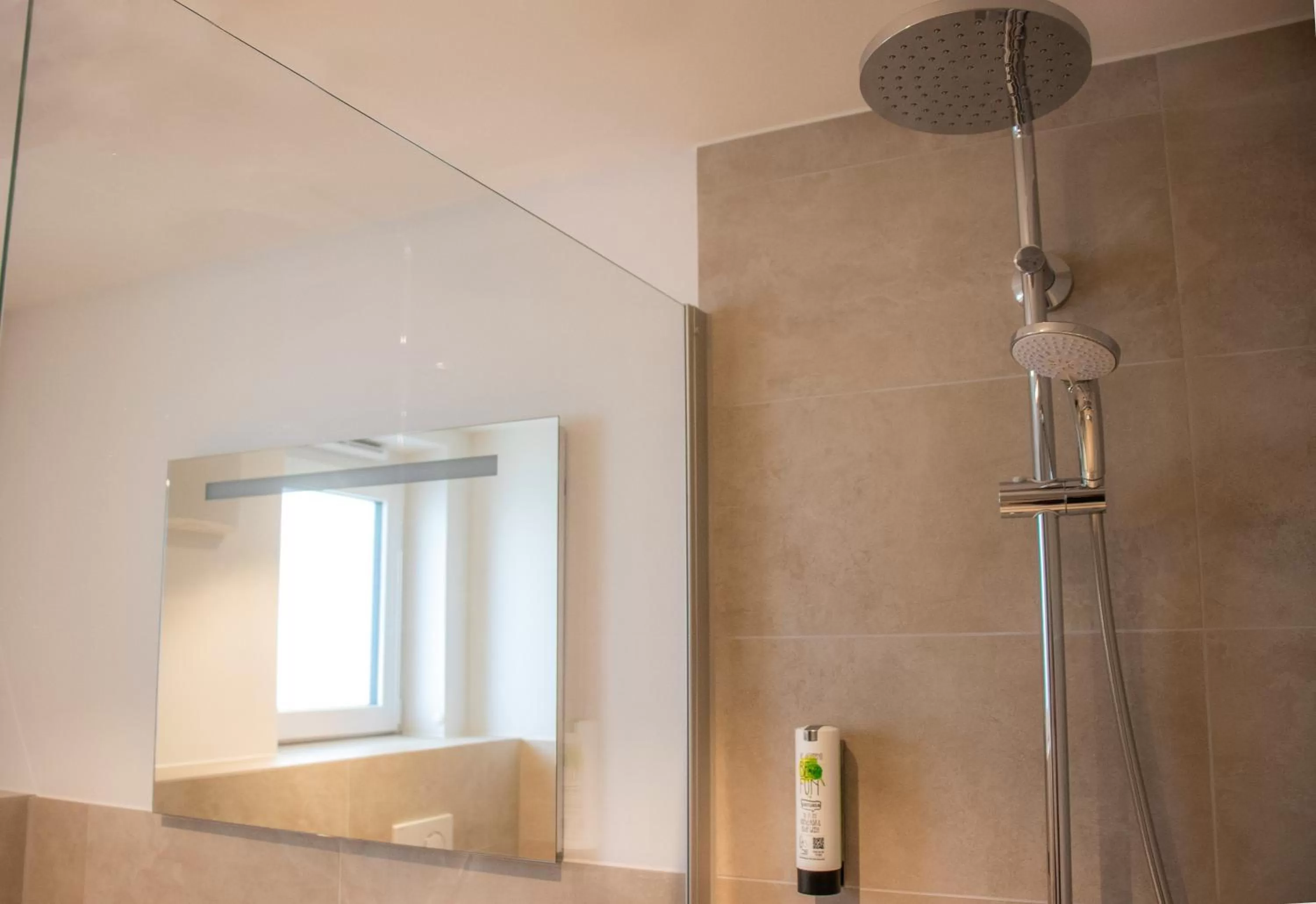 Bathroom in Trendic Hotel