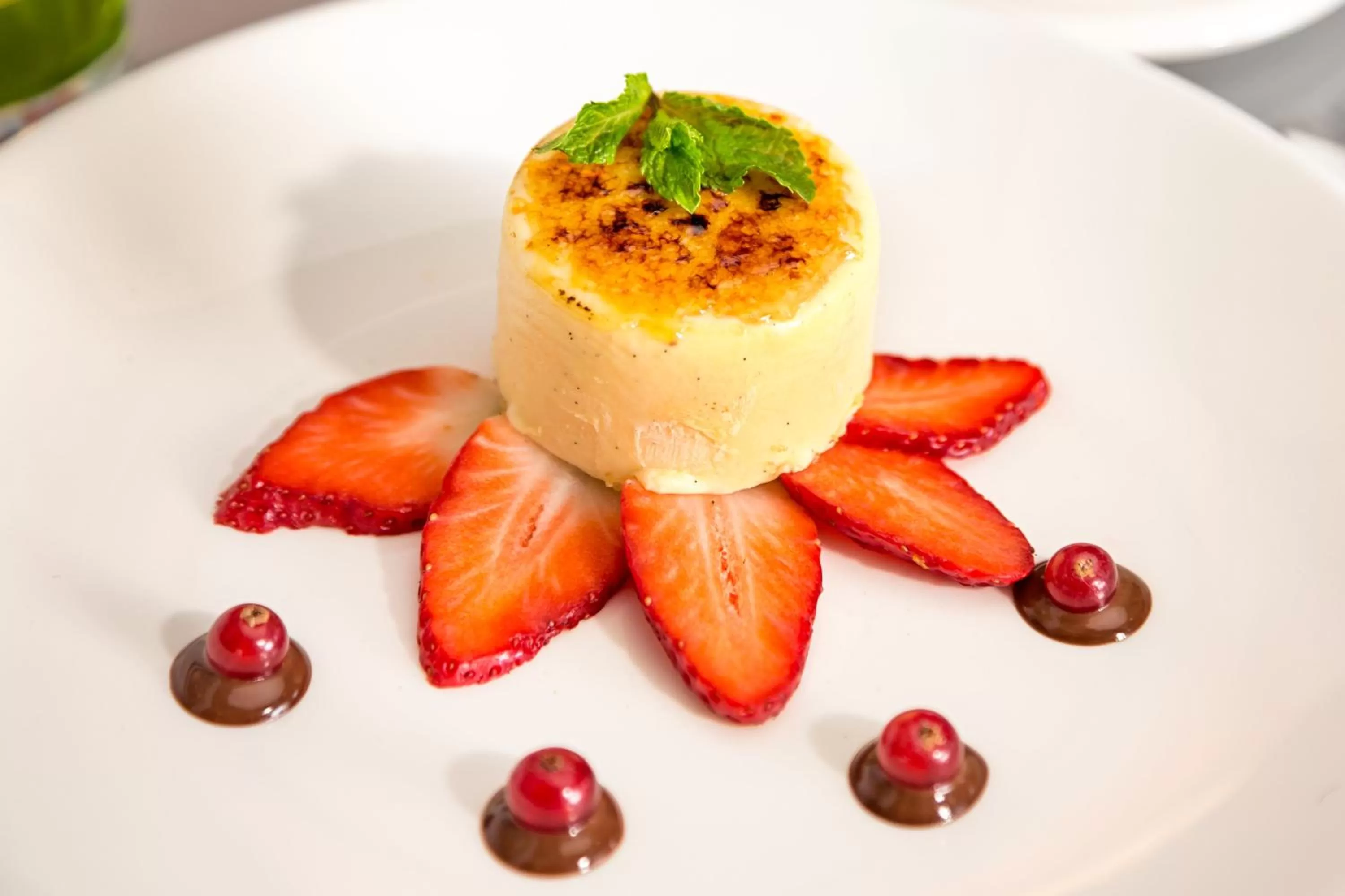 Restaurant/places to eat in Holiday Inn Berlin City East Side by IHG