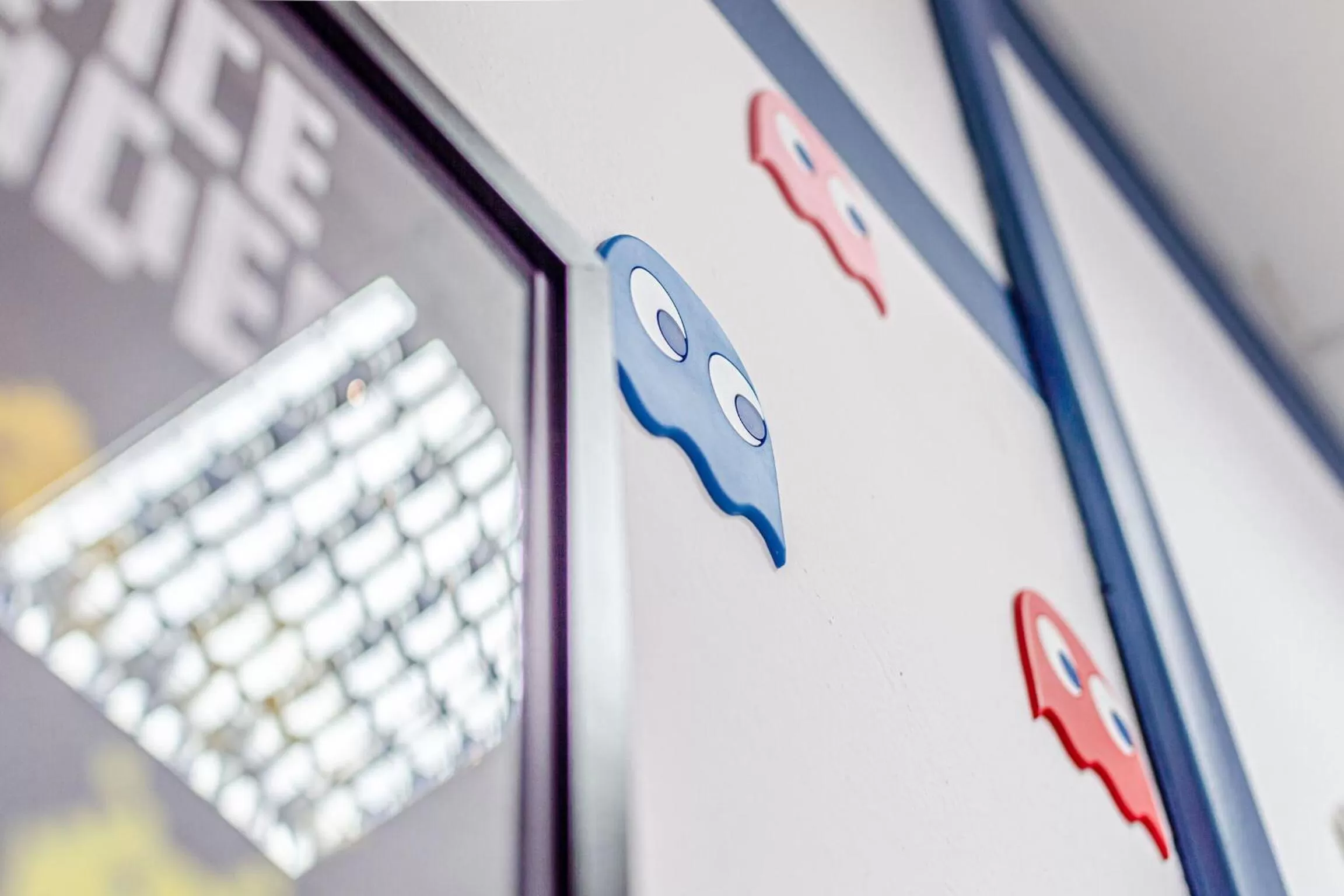 Decorative detail in Game Rooms Experience