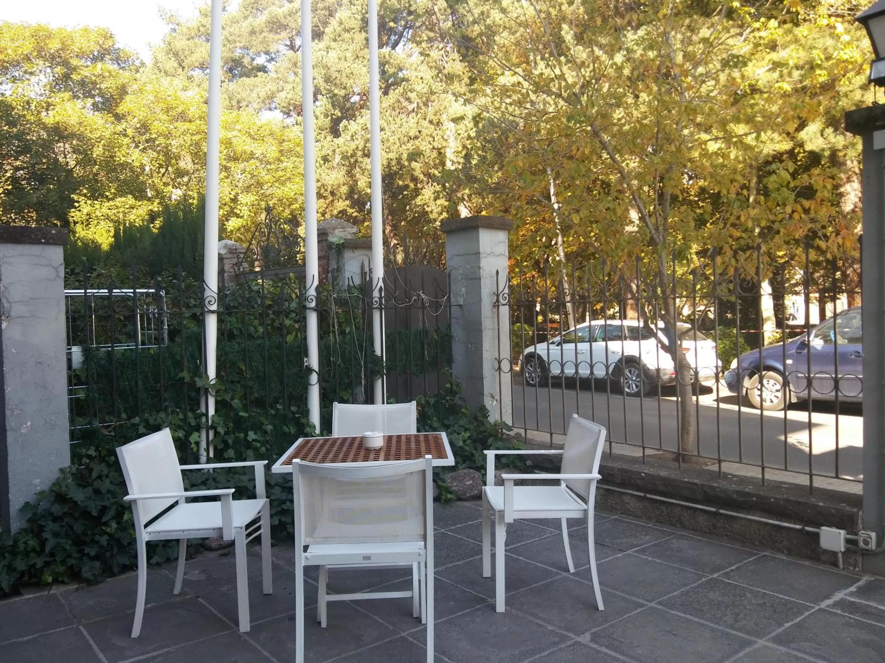 Facade/entrance in Conde Aznar