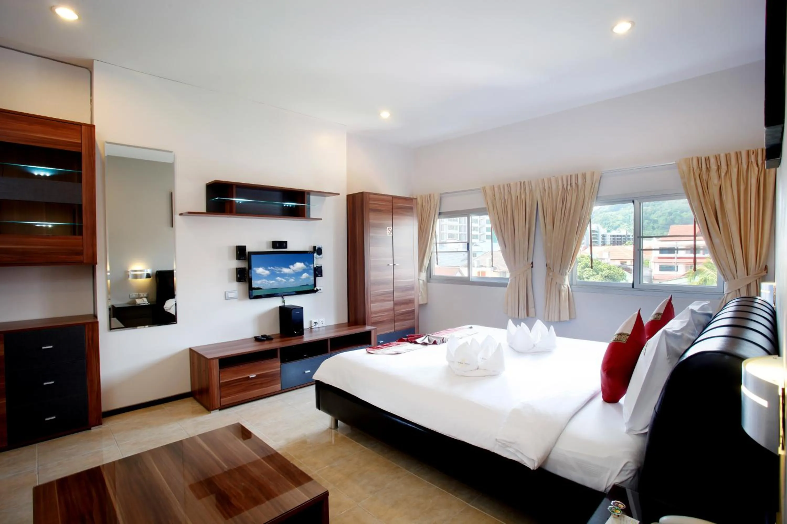 Photo of the whole room, Bed in U Sabai Living Hotel