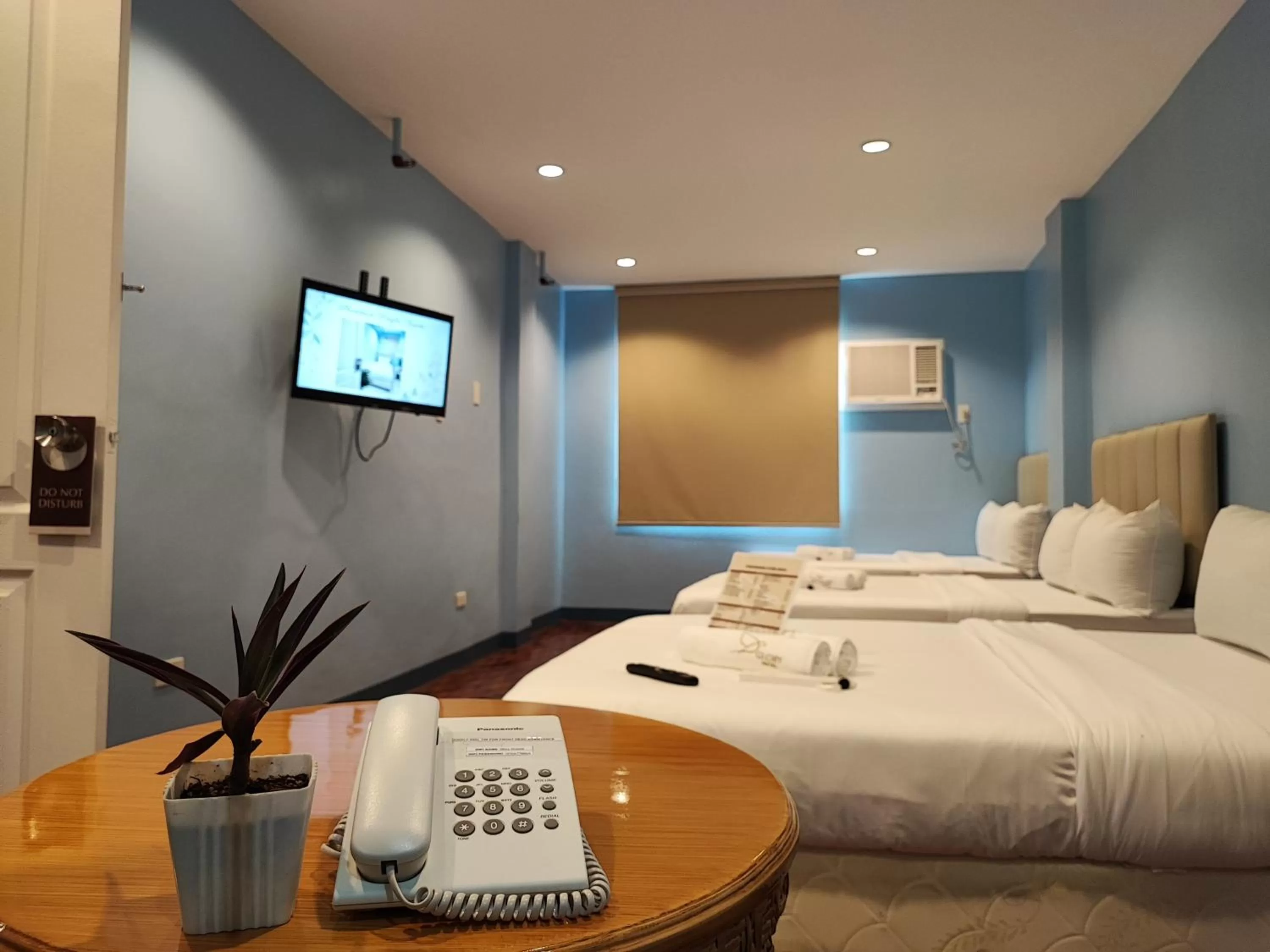 TV and multimedia, Bed in Glory Hotel Cubao