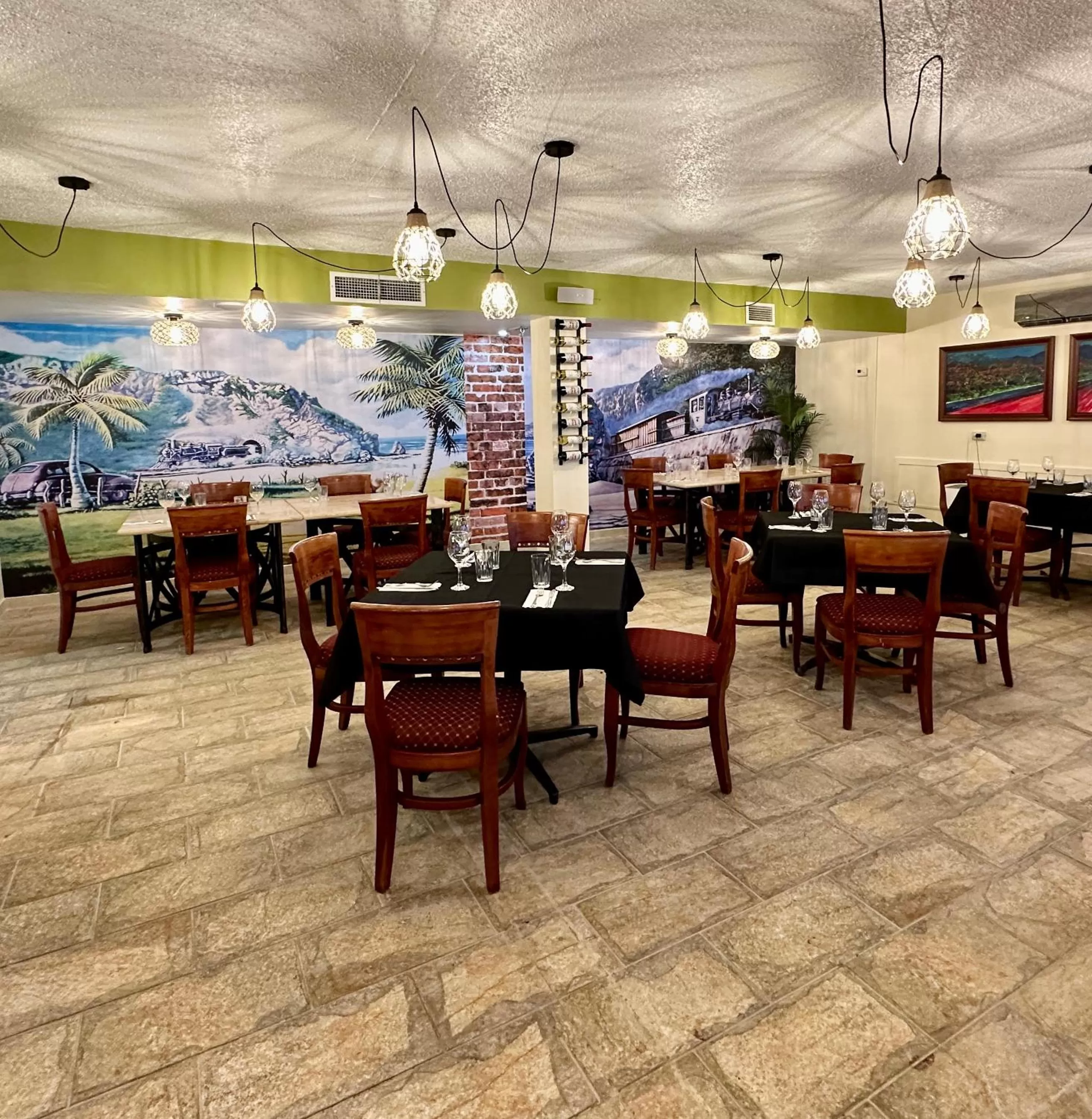 Restaurant/places to eat in Hotel El Guajataca