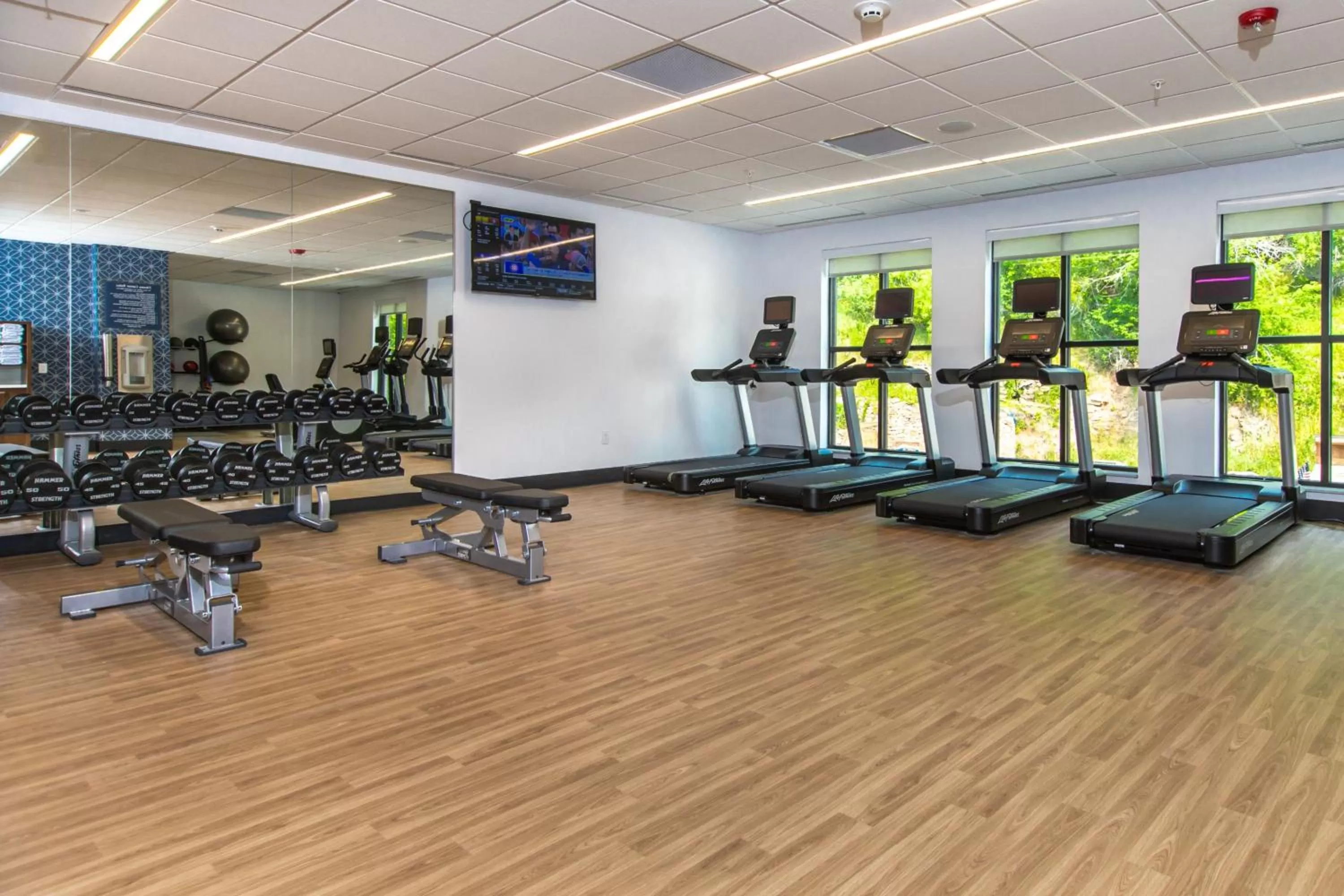 Fitness centre/facilities in Four Points by Sheraton Deadwood