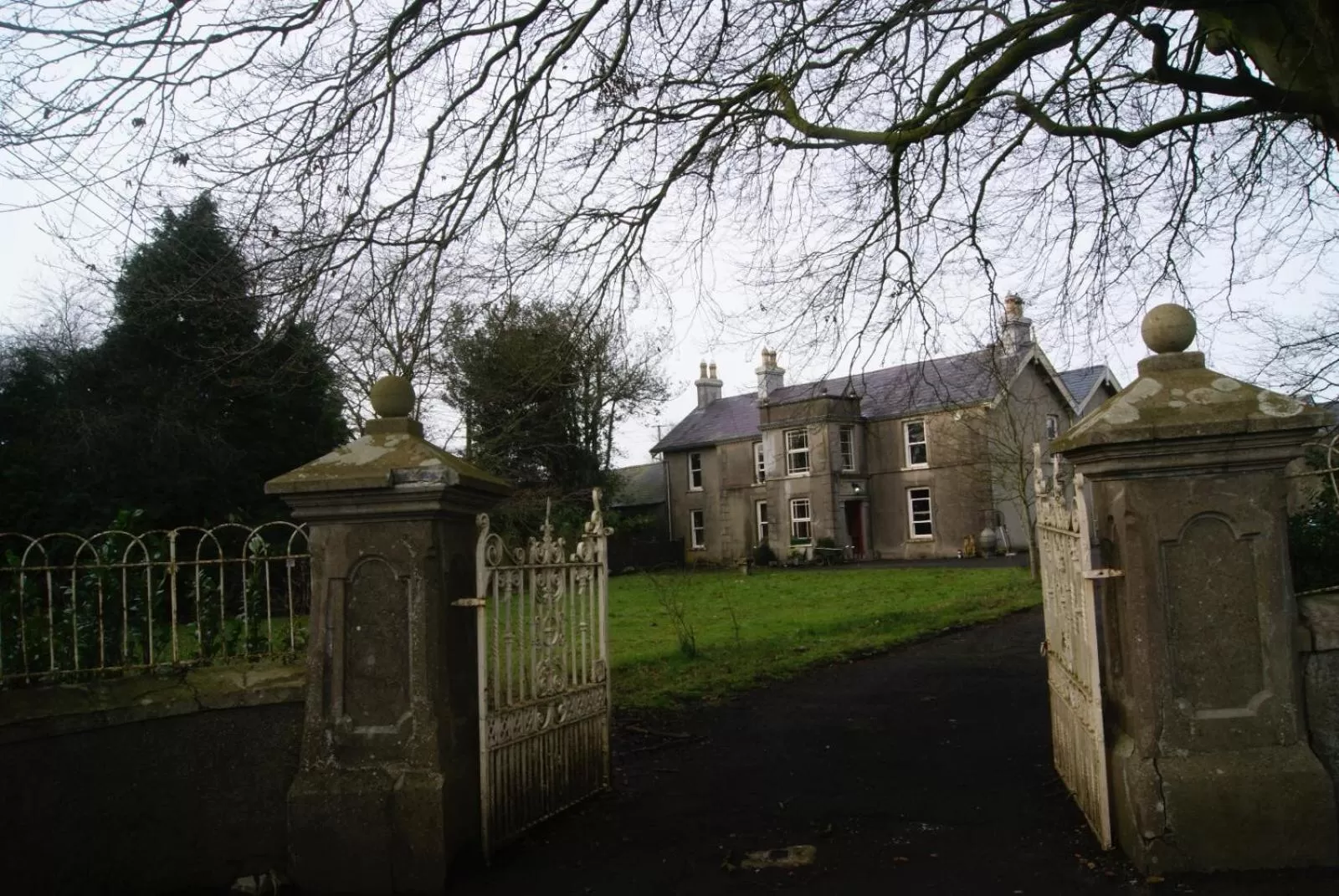 Facade/entrance in Crookedstone House