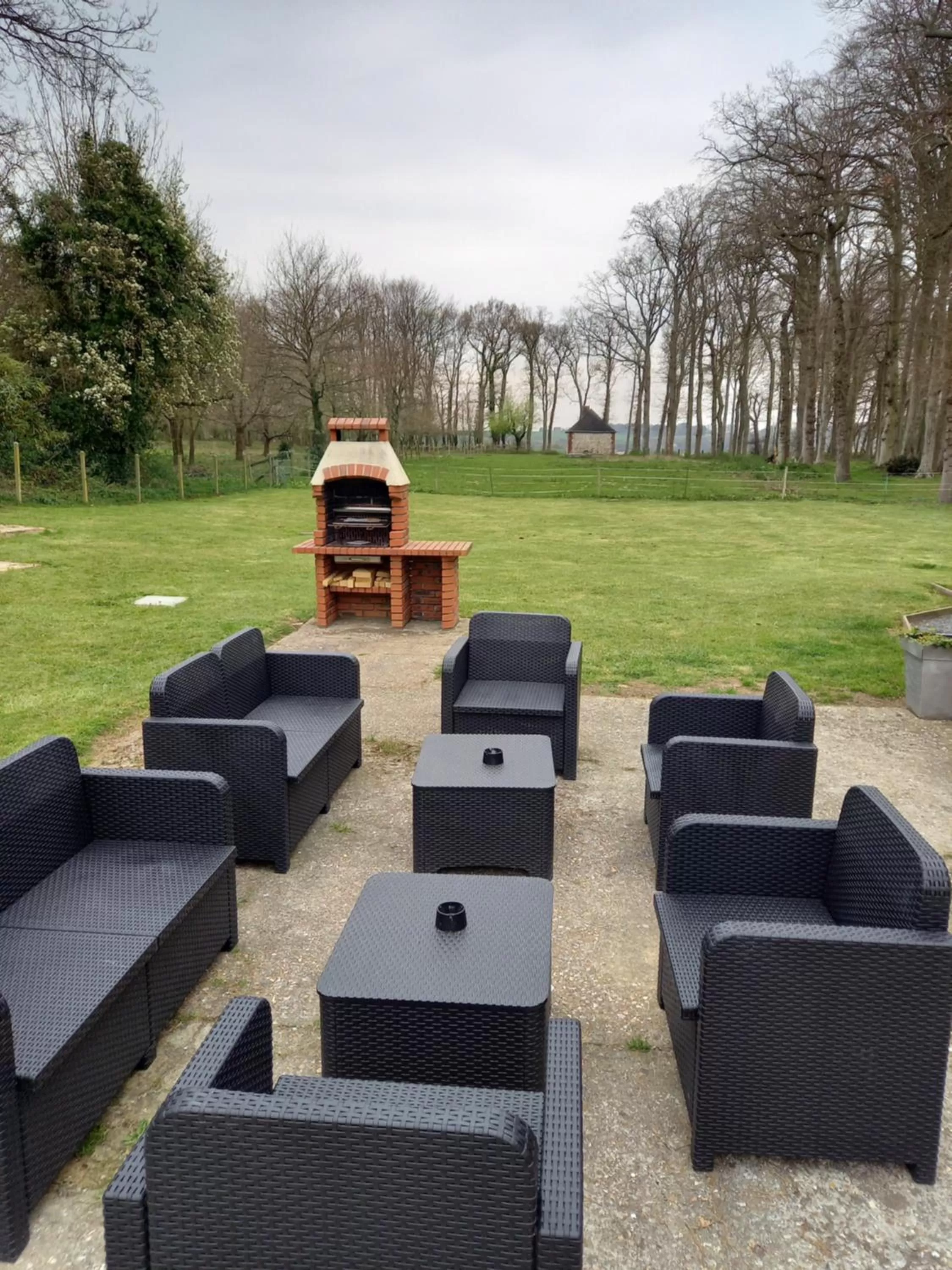 Patio in chambres et gites d'étretat