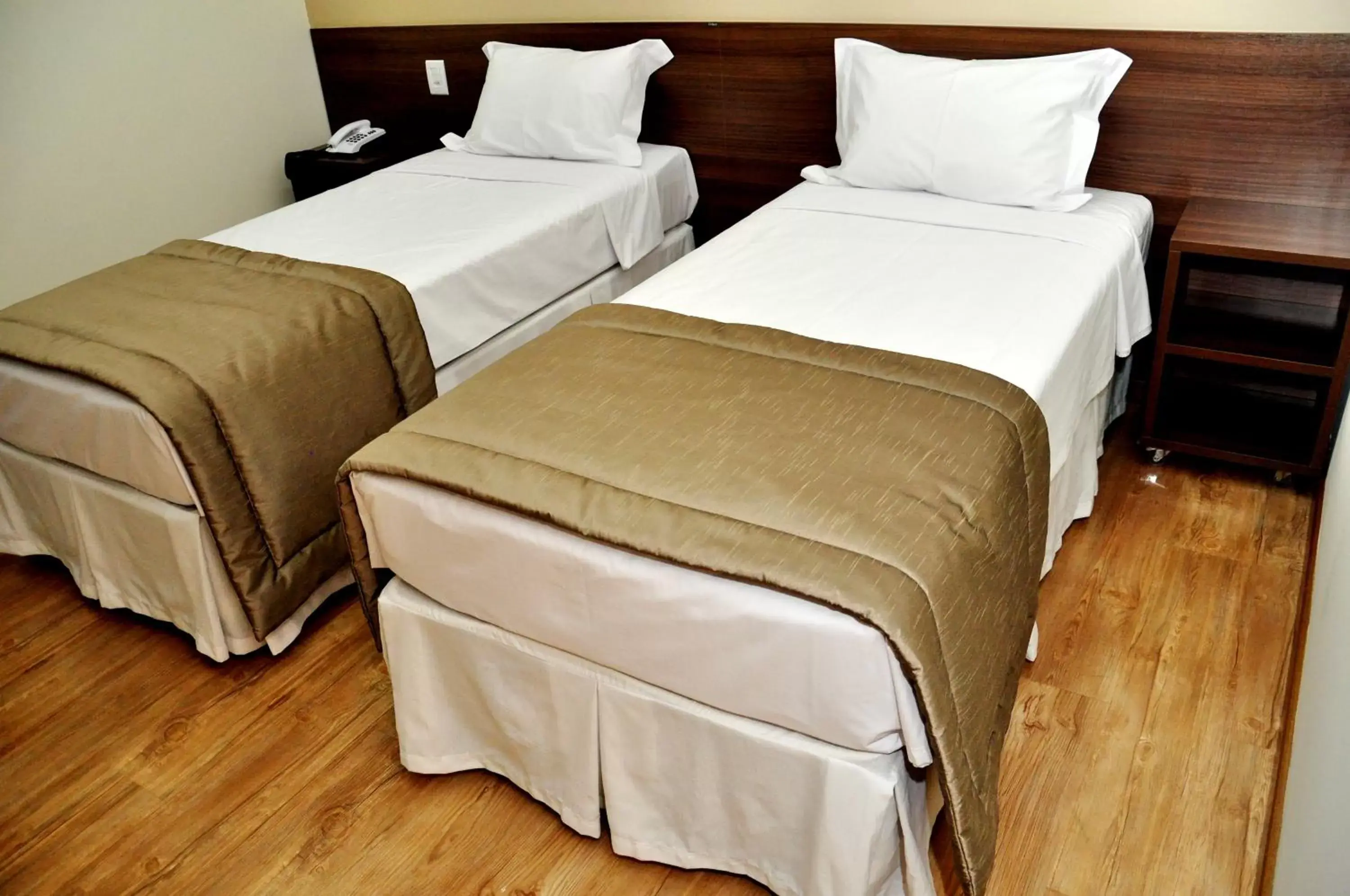 Standard Twin Room in Hotel Mohave Standard Twin Room in Hotel Mohave