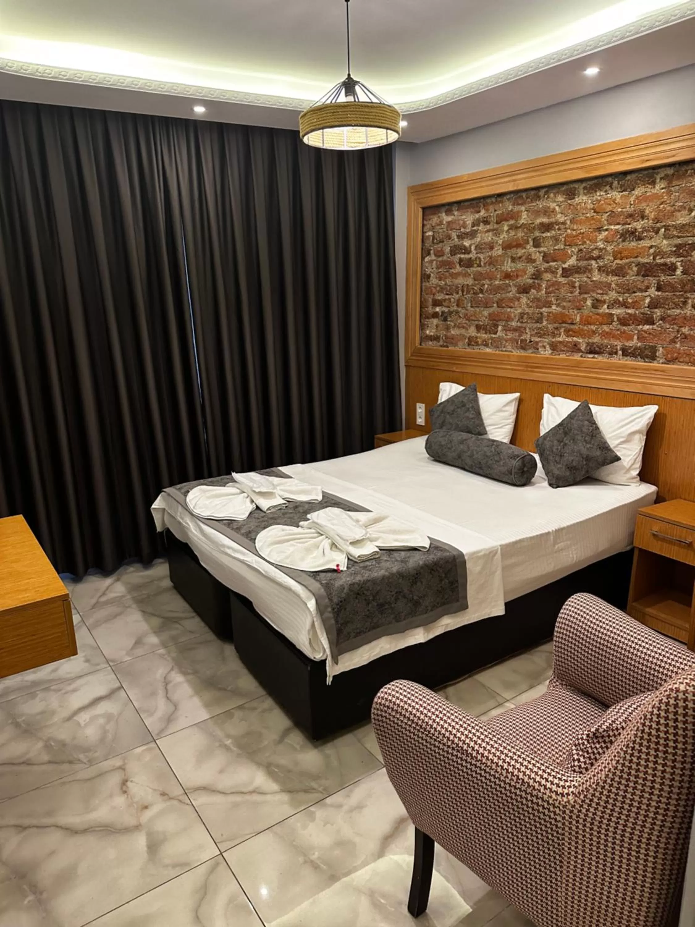 Bed in Arat Apartments