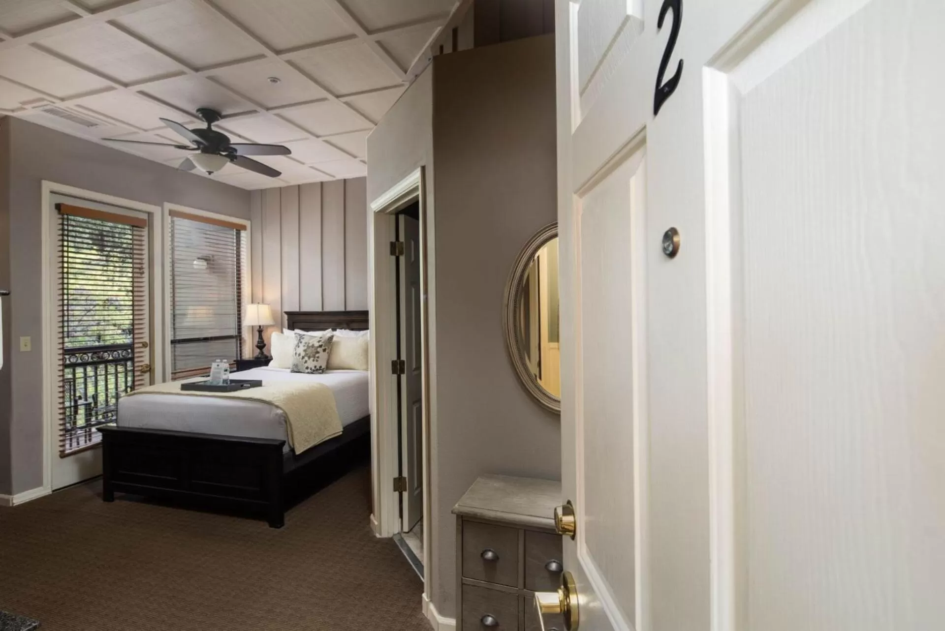 Bed in Inn Above Oak Creek Sedona