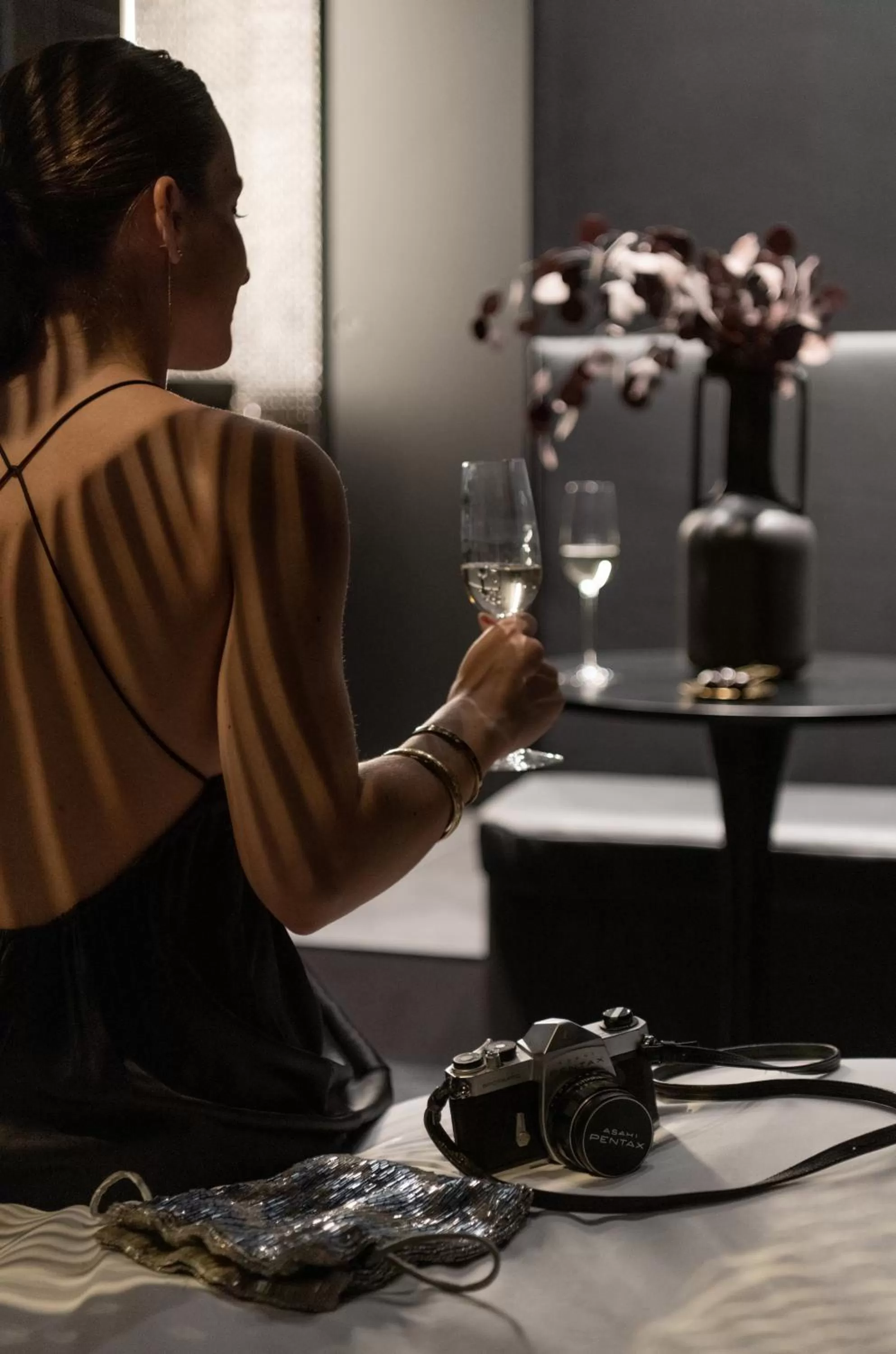 People in MiHotel Sala