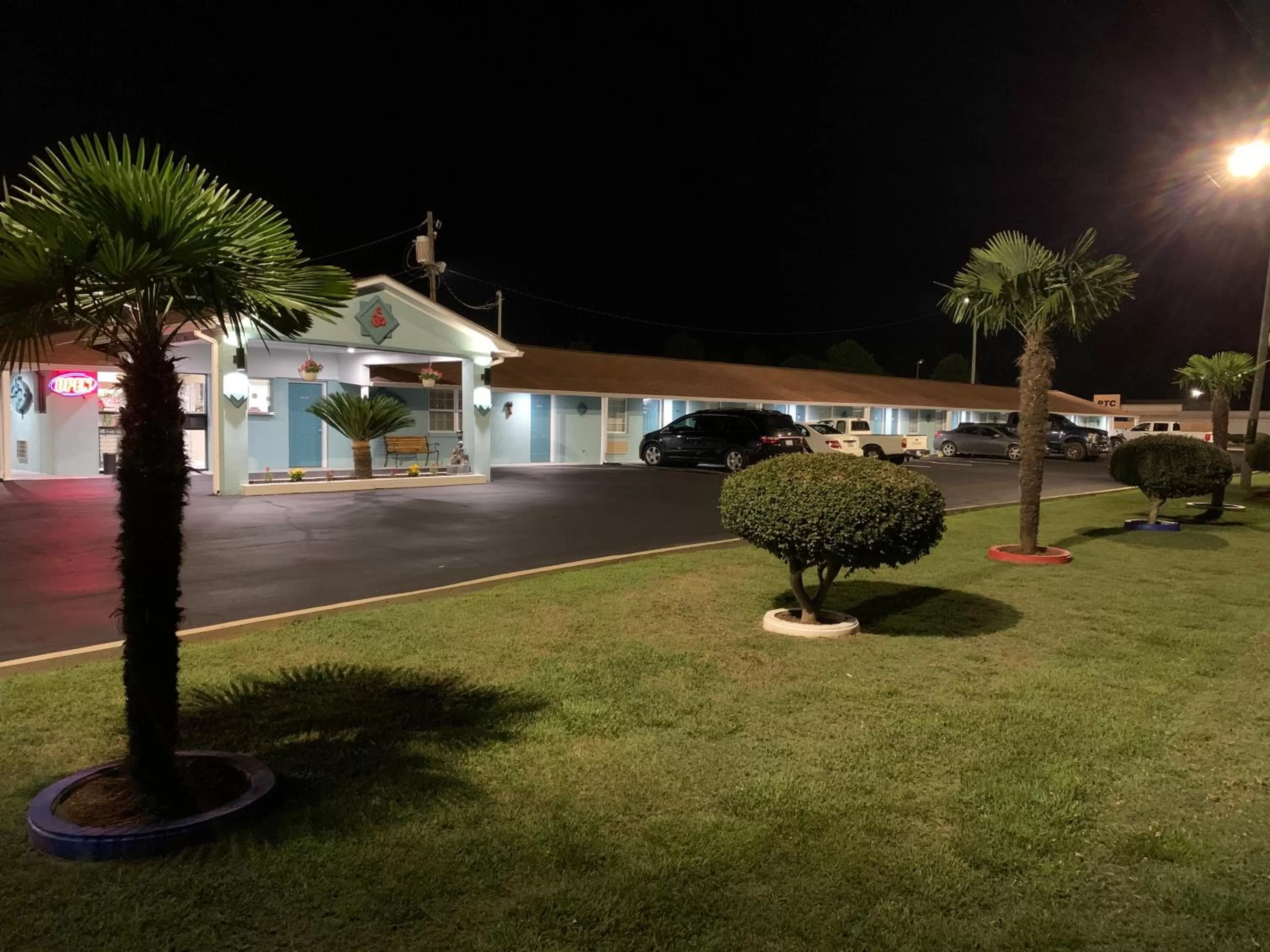 Budget Inn - Laurens