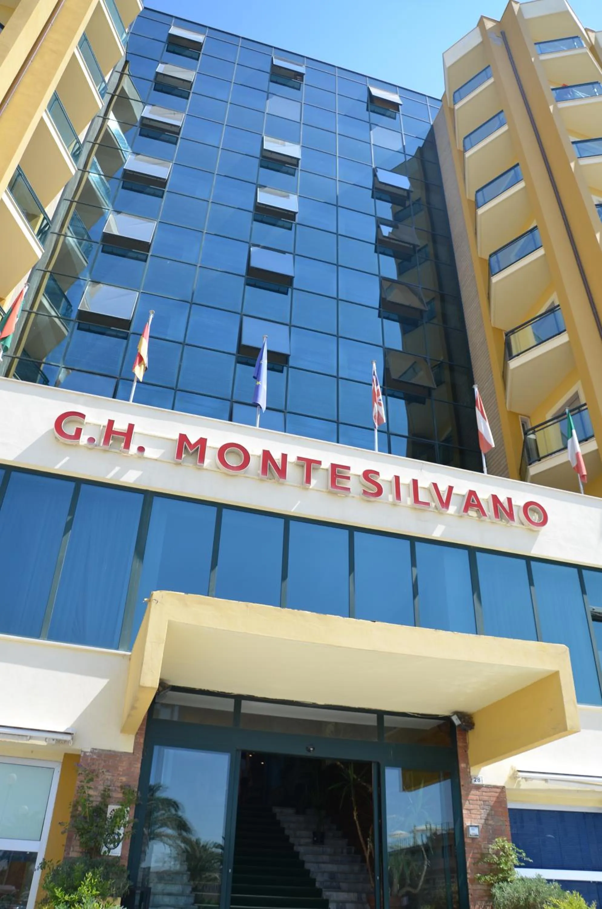 Facade/entrance in Grand Hotel Montesilvano