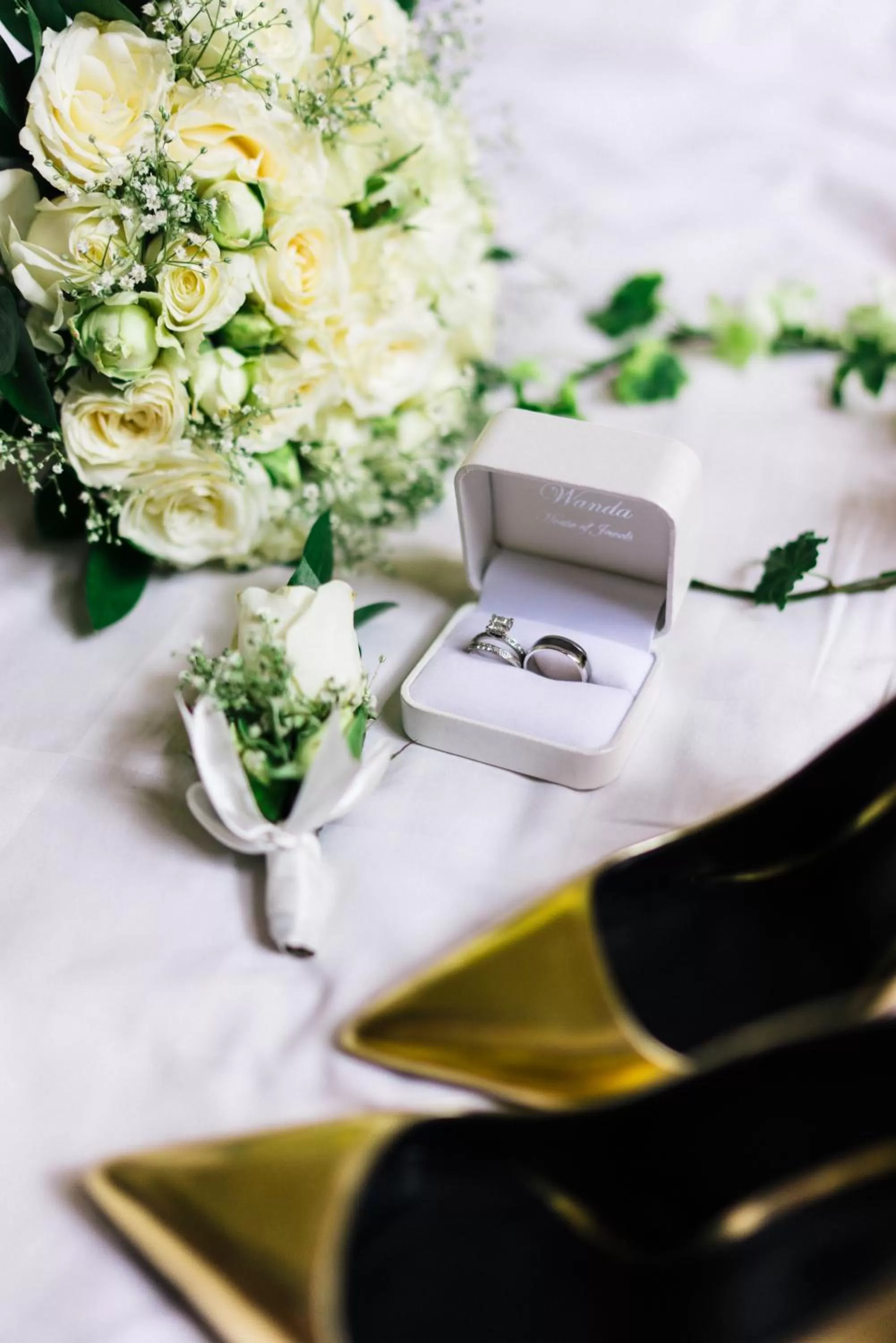 Business facilities in Bebek Tepi Sawah Restaurant & Villas