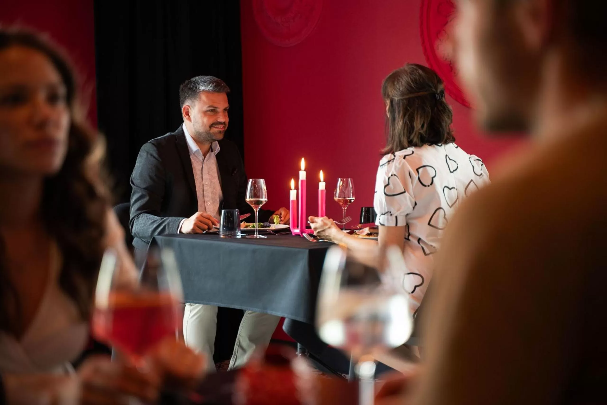 Restaurant/places to eat in Laurichhof