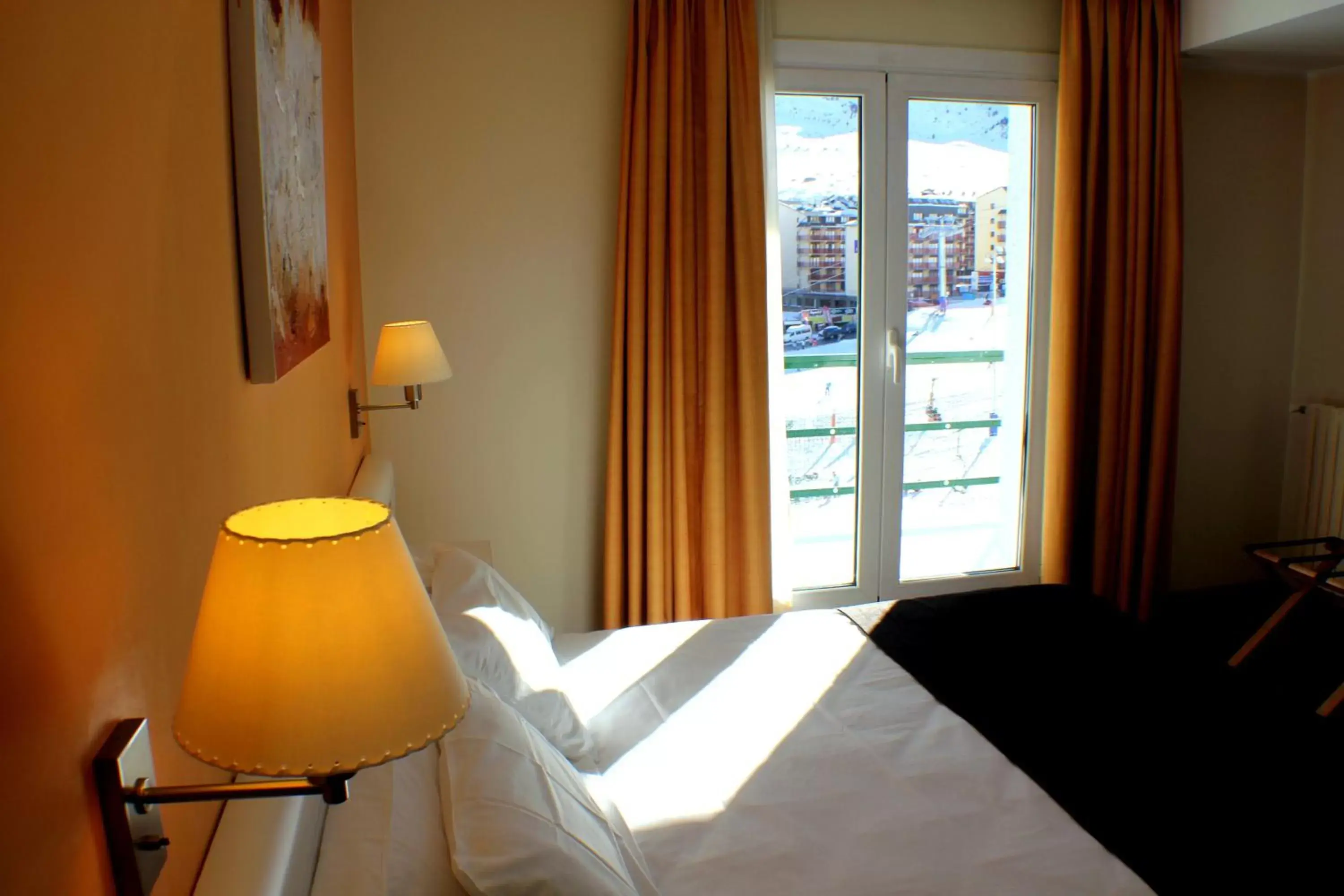 Double or Twin Room with View in Hotel Kandahar Double or Twin Room with View in Hotel Kandahar