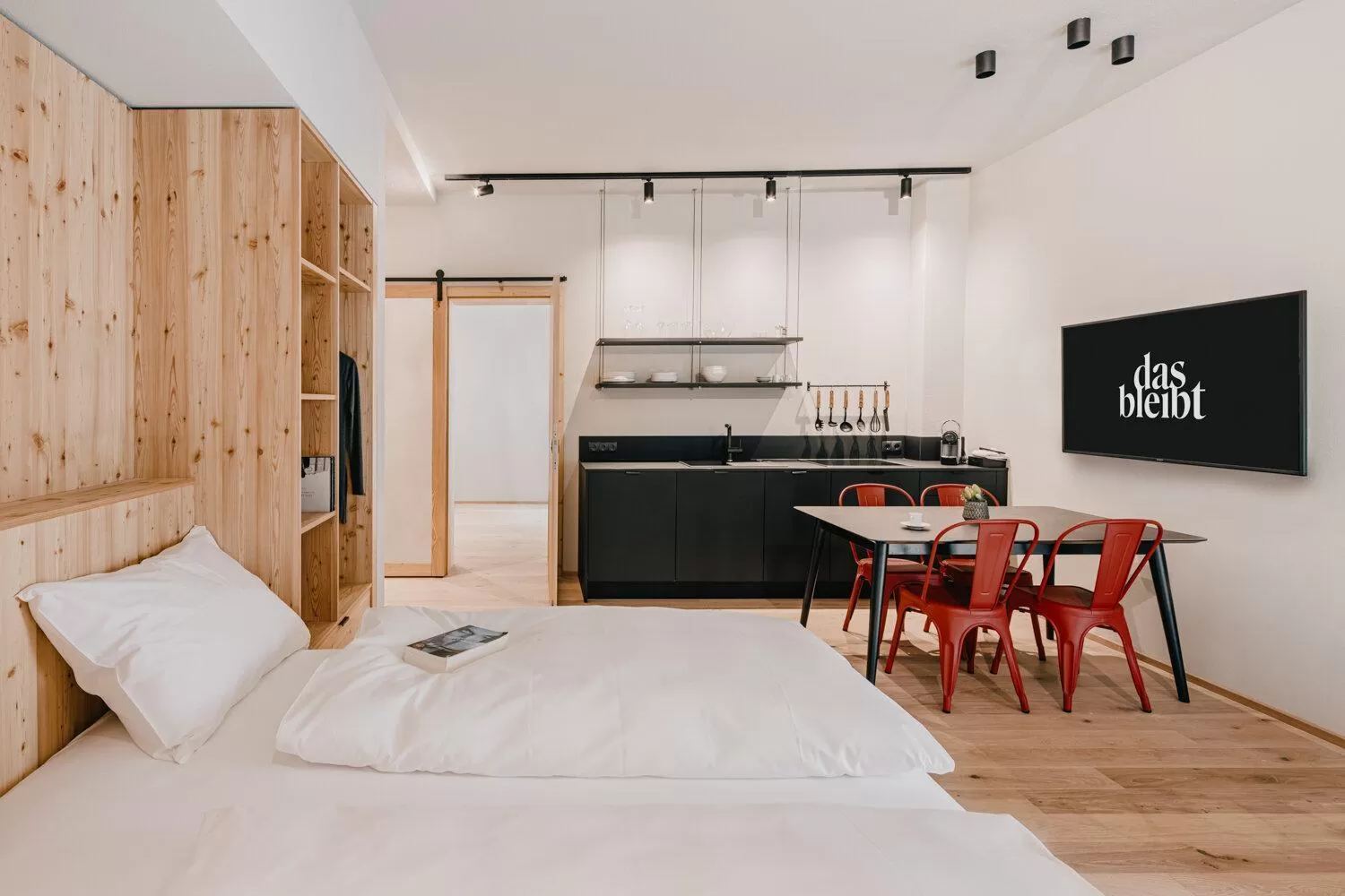 Staff, Bed in das bleibt Alpine Suites