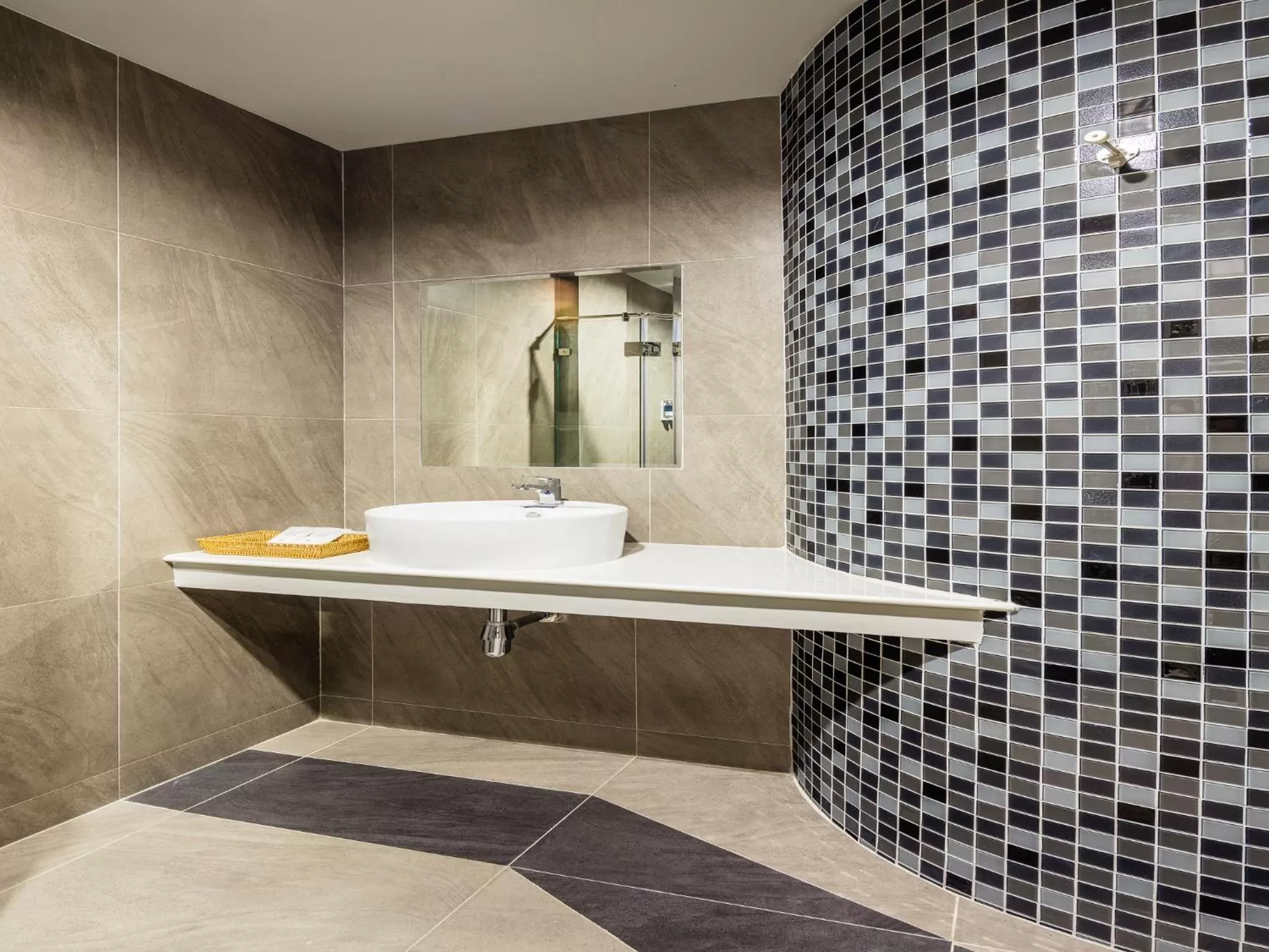 Toilet in Atelier Suites