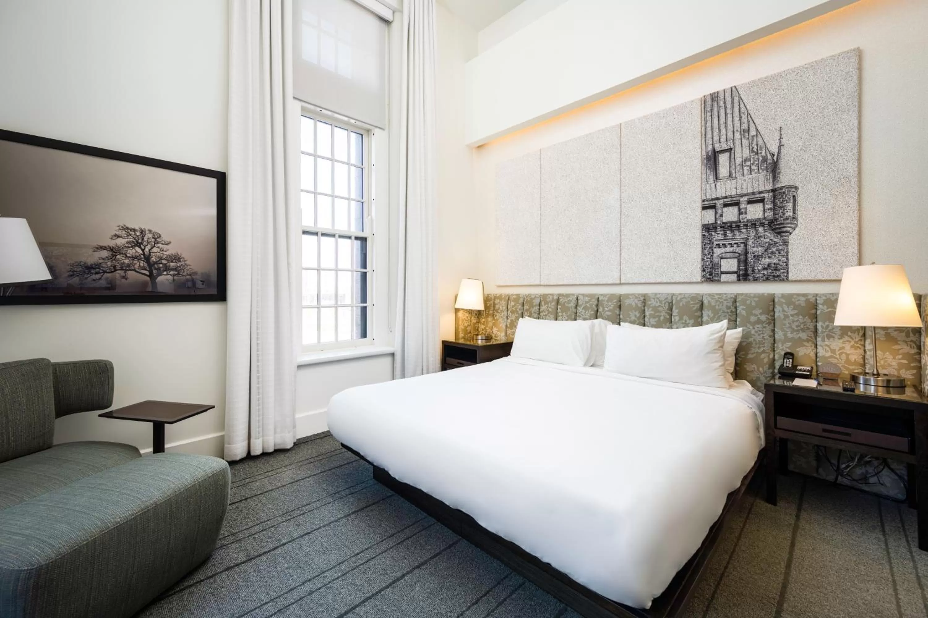 Bedroom, Bed in The Richardson Hotel