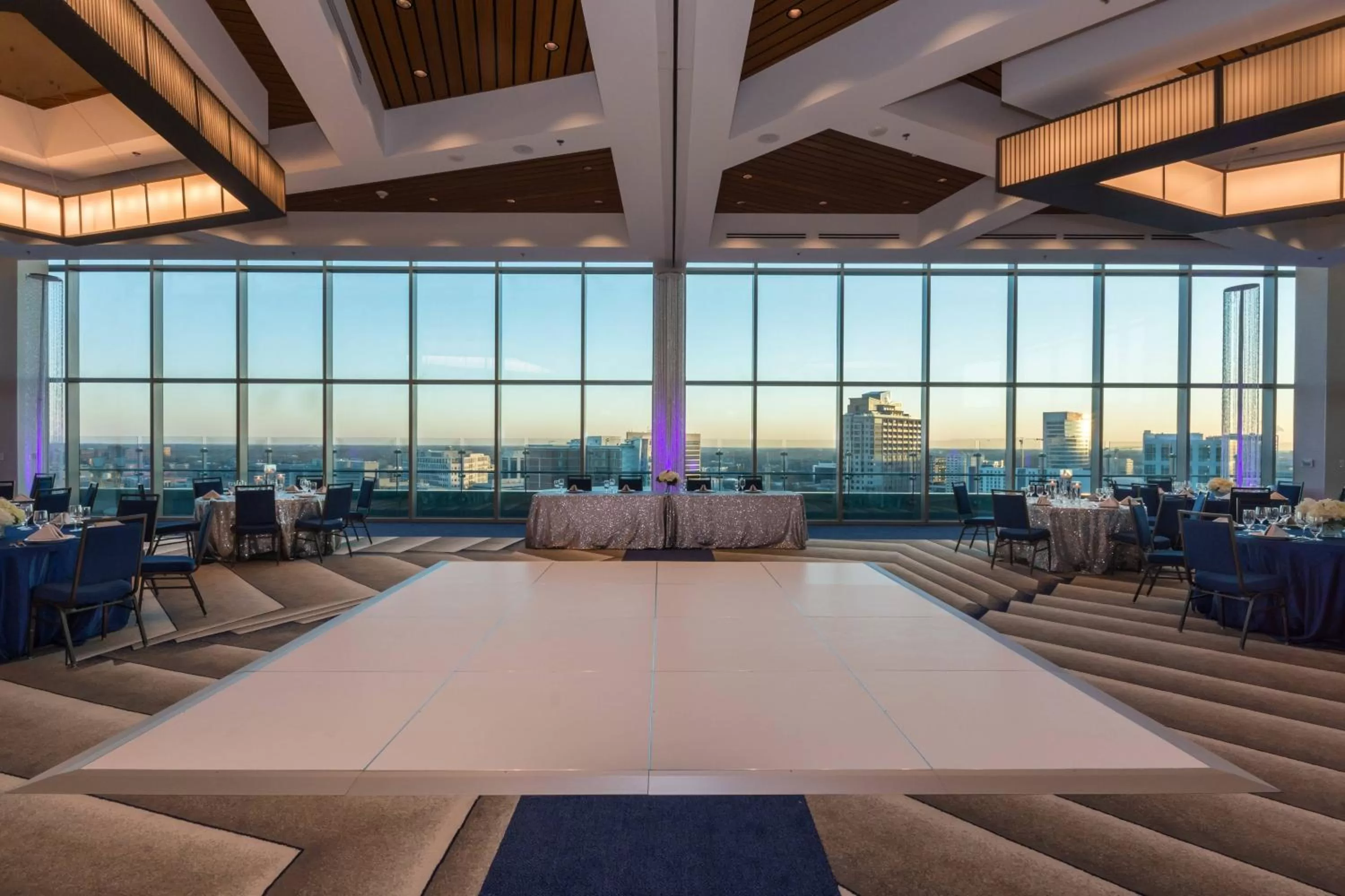Lobby or reception in SpringHill Suites by Marriott Charlotte City Center