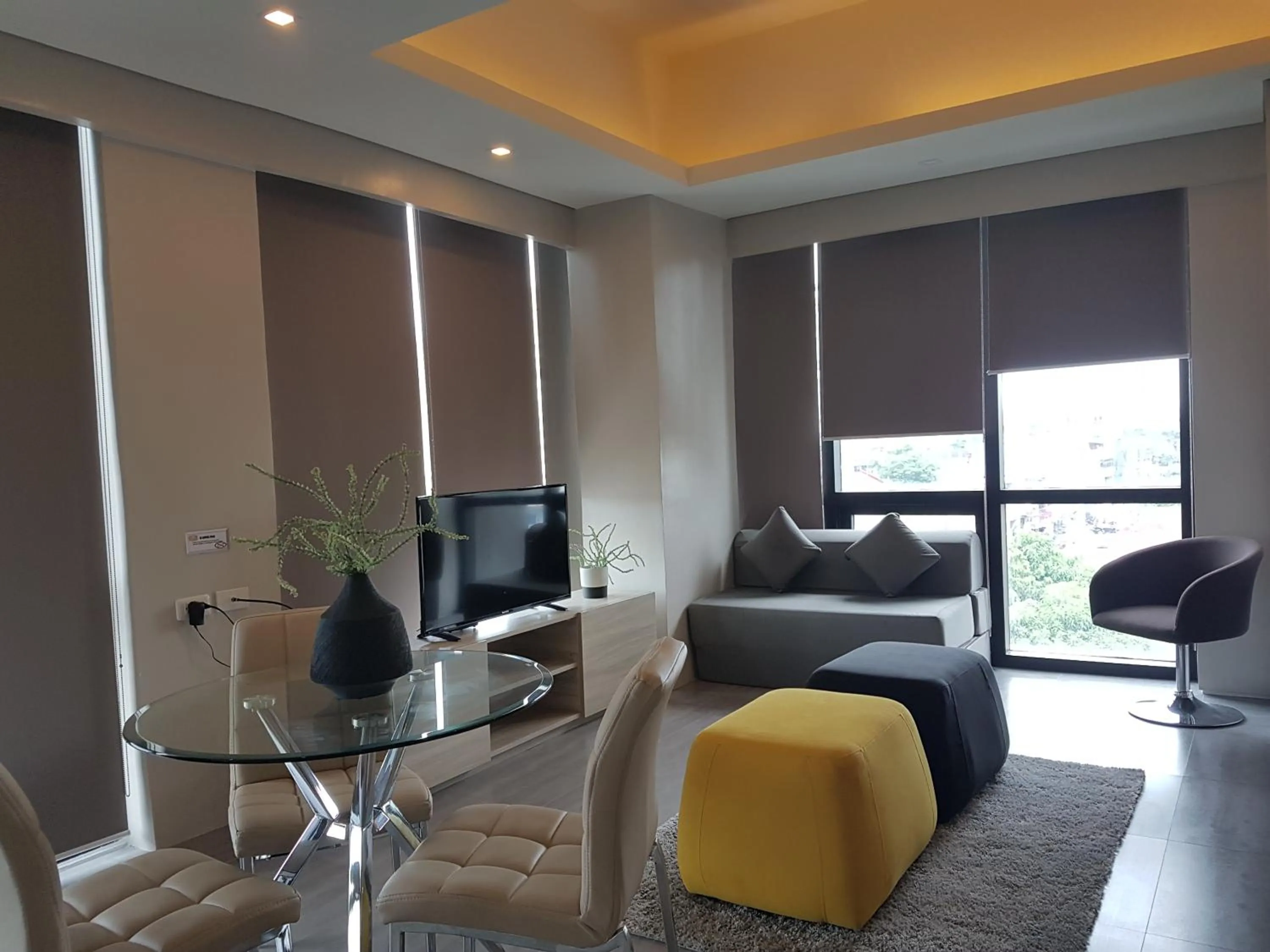 TV and multimedia in Mabolo Royal Hotel