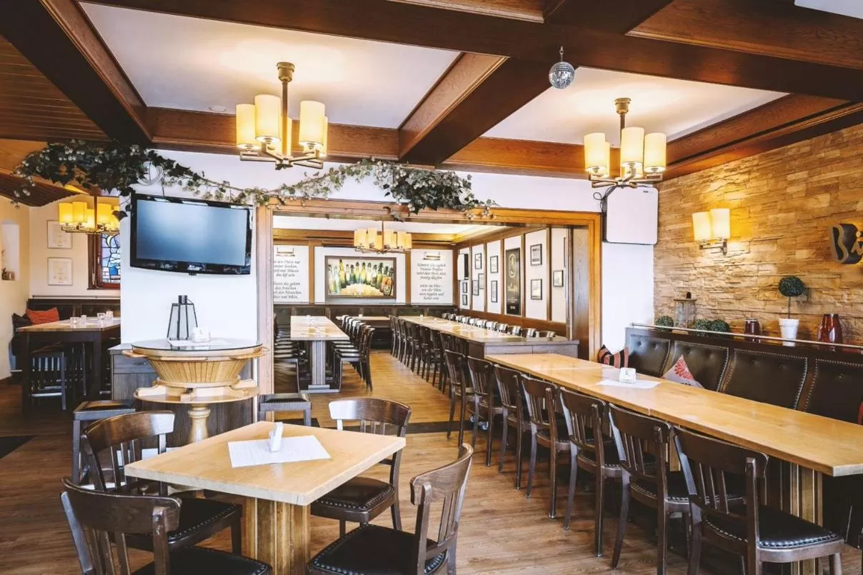 Restaurant/Places to Eat in Hotel Louis Müller