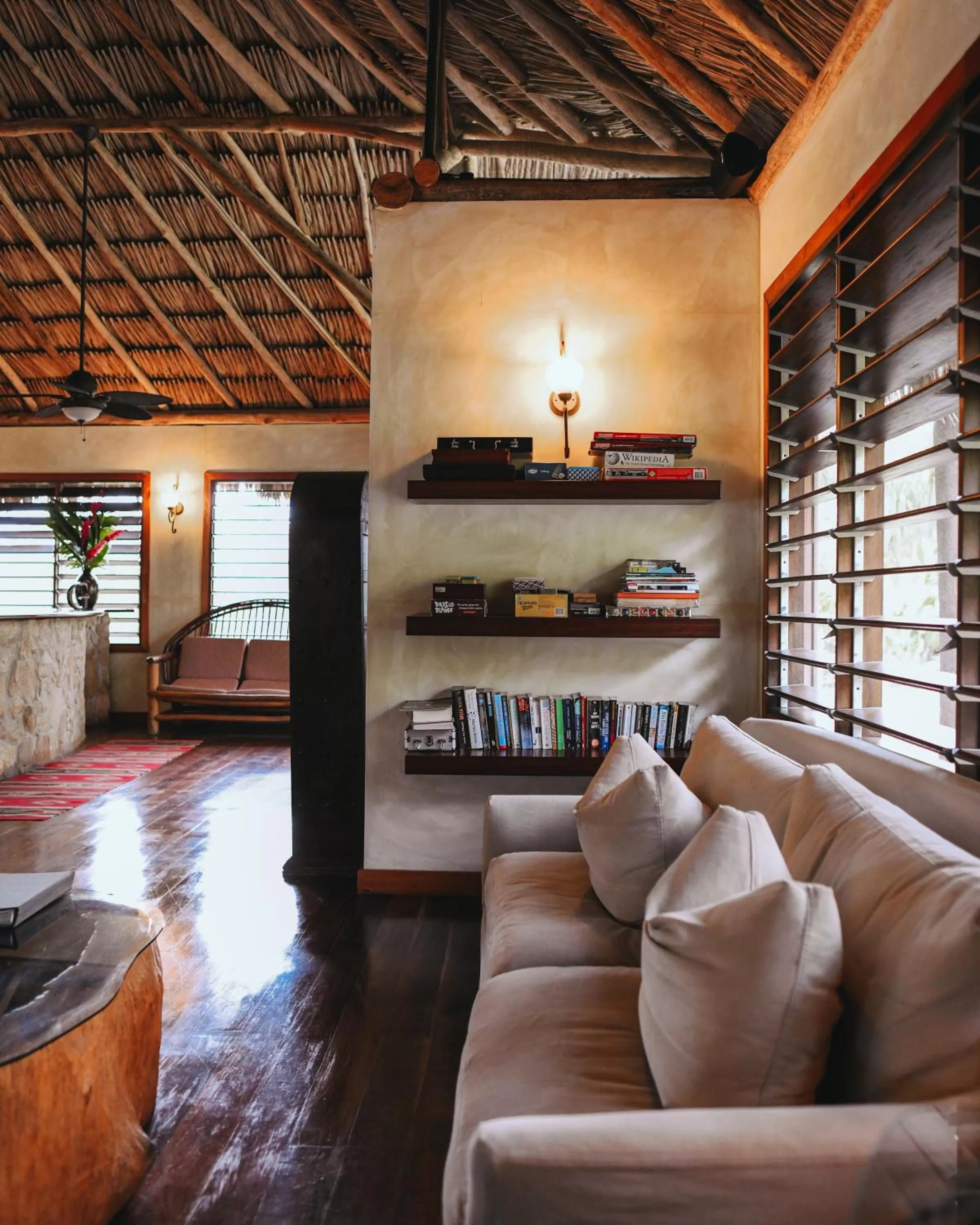 Living room in Gaia Riverlodge