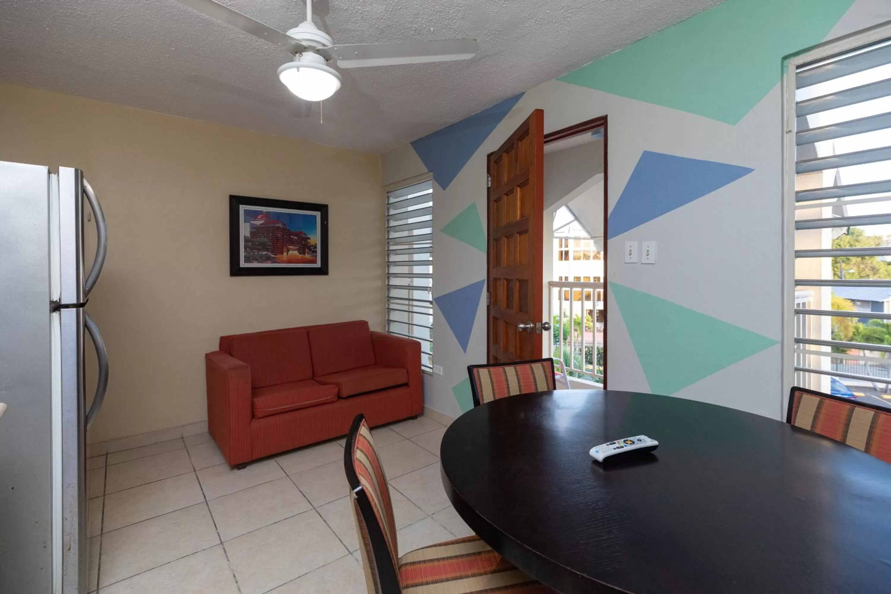 Red Sunset Beach Club