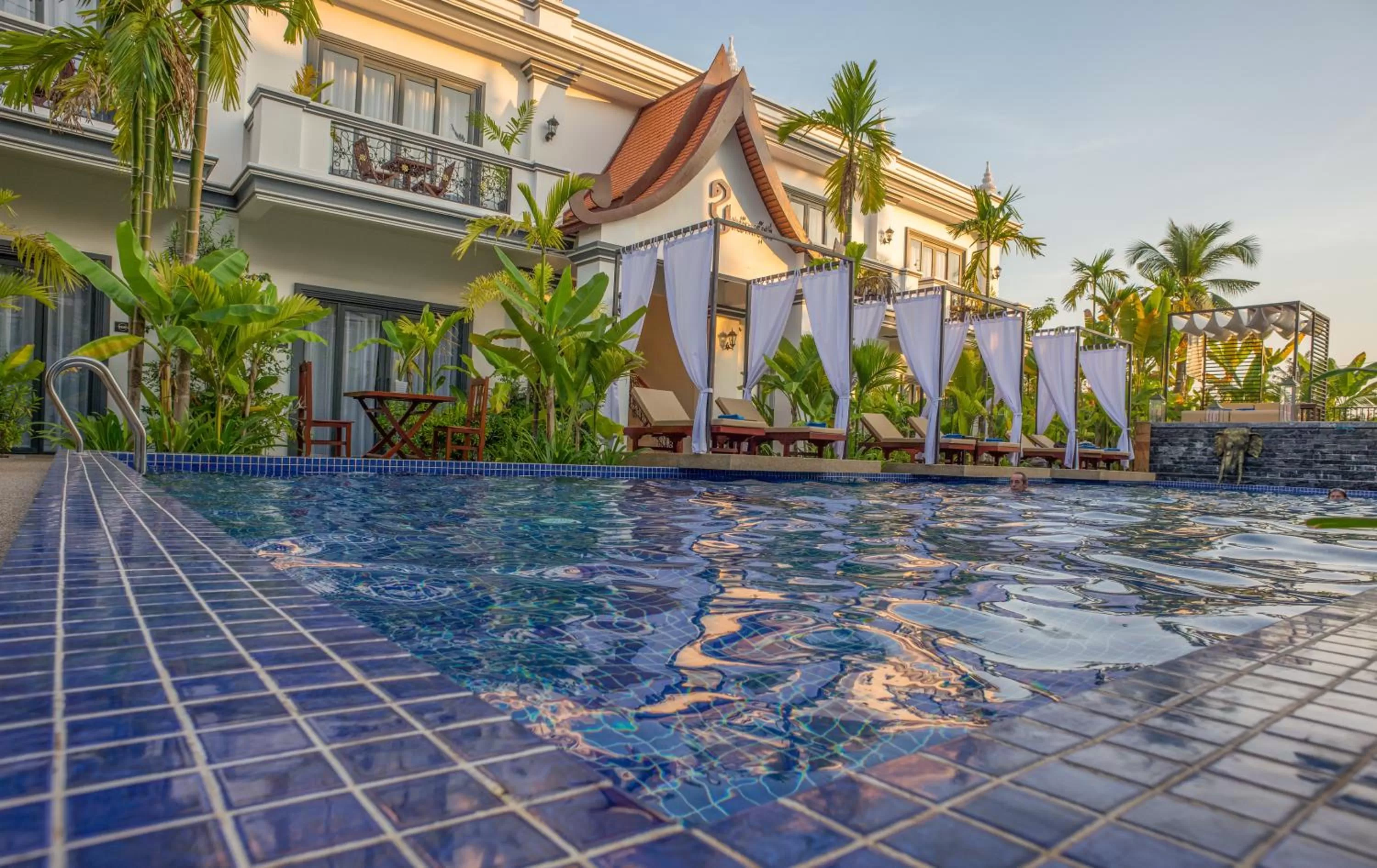 Swimming pool in Angkor Tempora Boutique