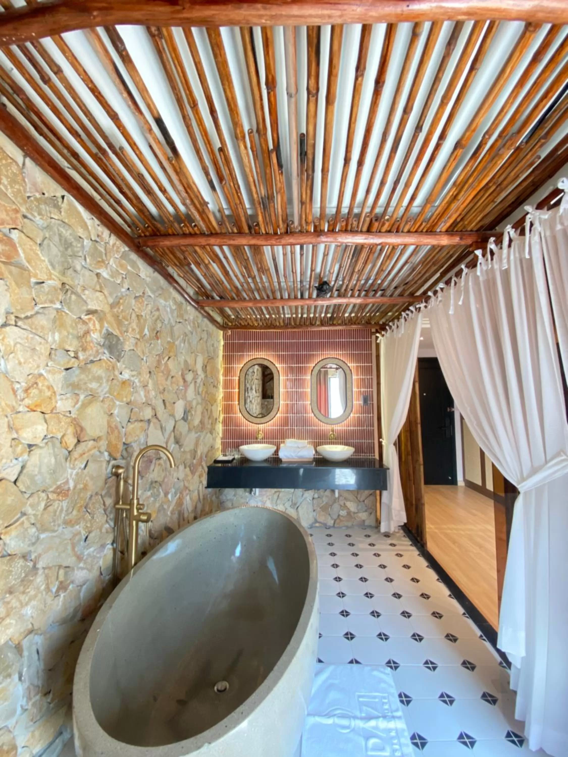 Area and facilities in Dazi Signature