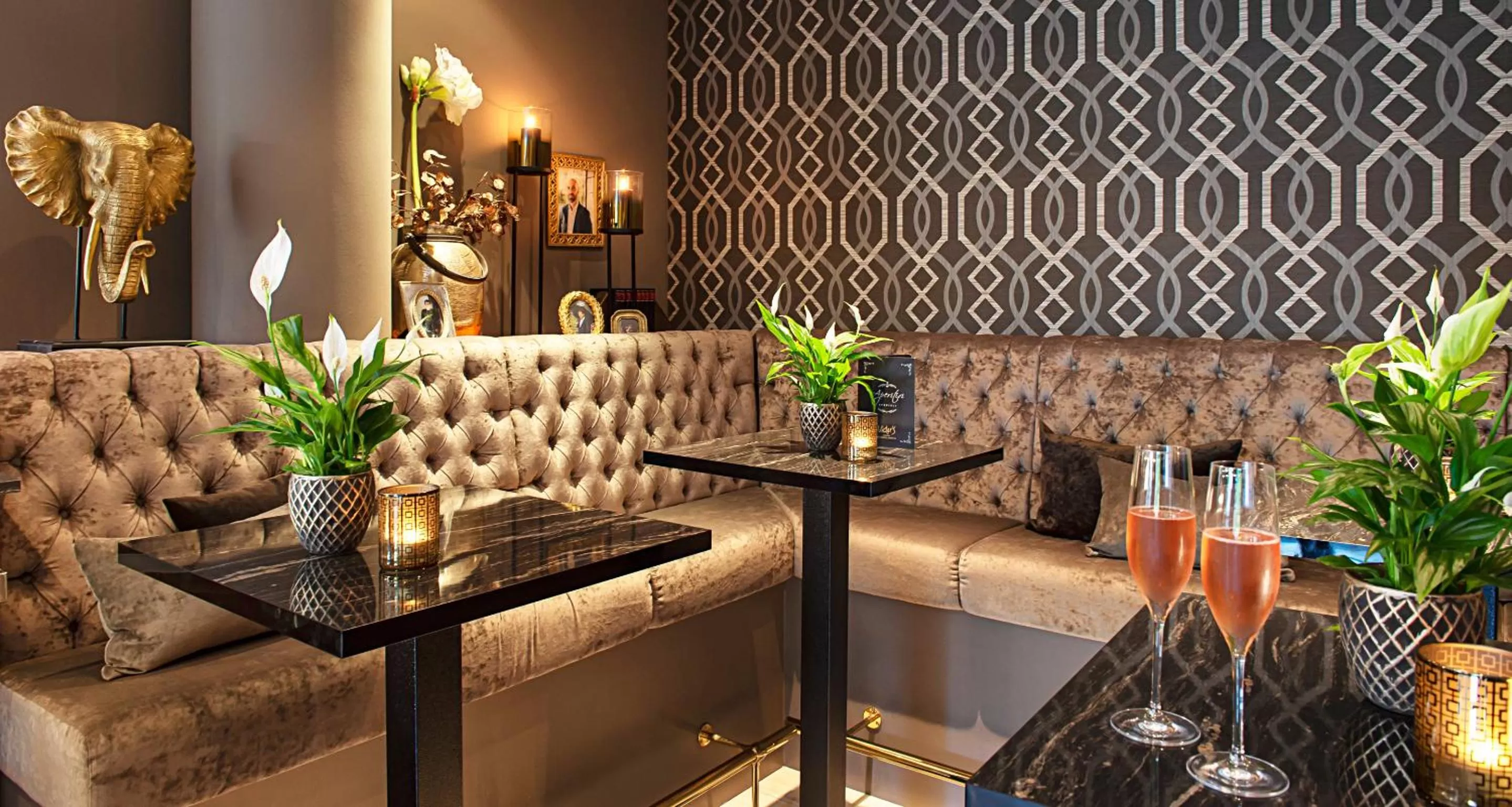 Lounge or bar in Victor's Residenz-Hotel Berlin Mitte