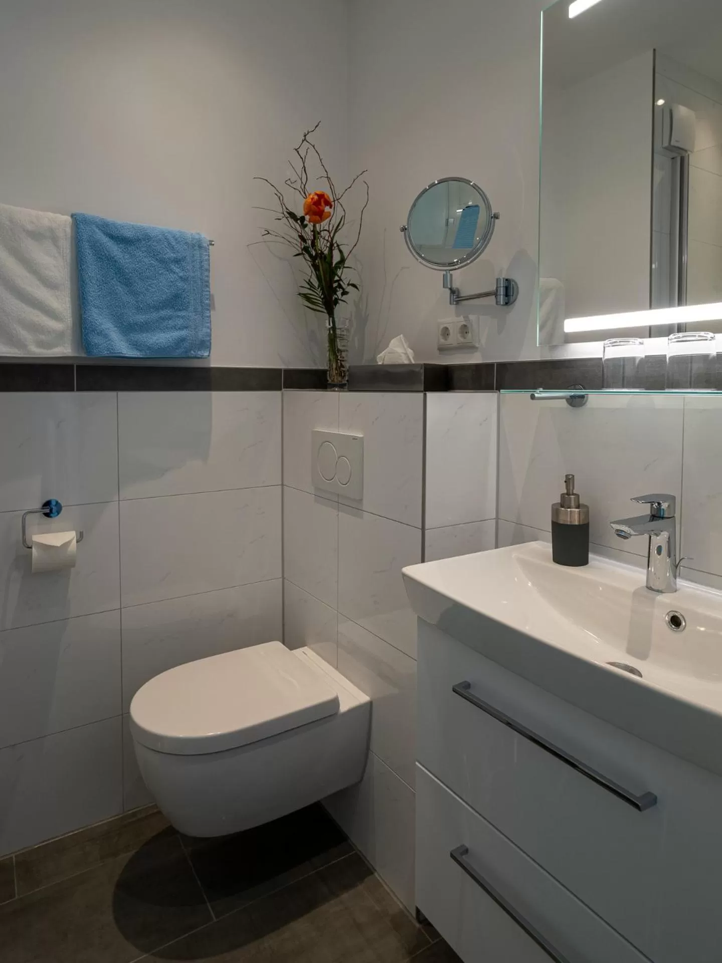 Bathroom in Tom's Hus Heiligenhafen