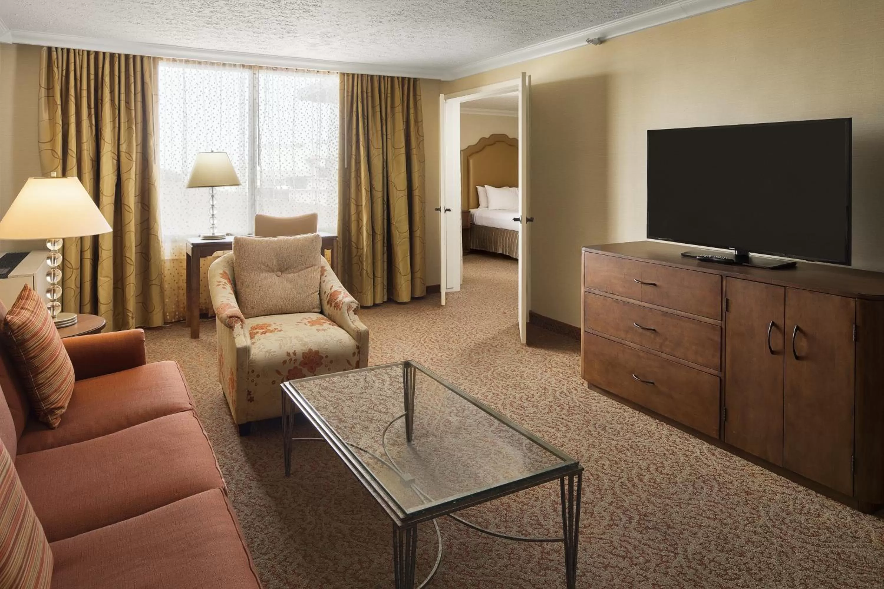 Crowne Plaza Louisville Airport Expo Ctr by IHG