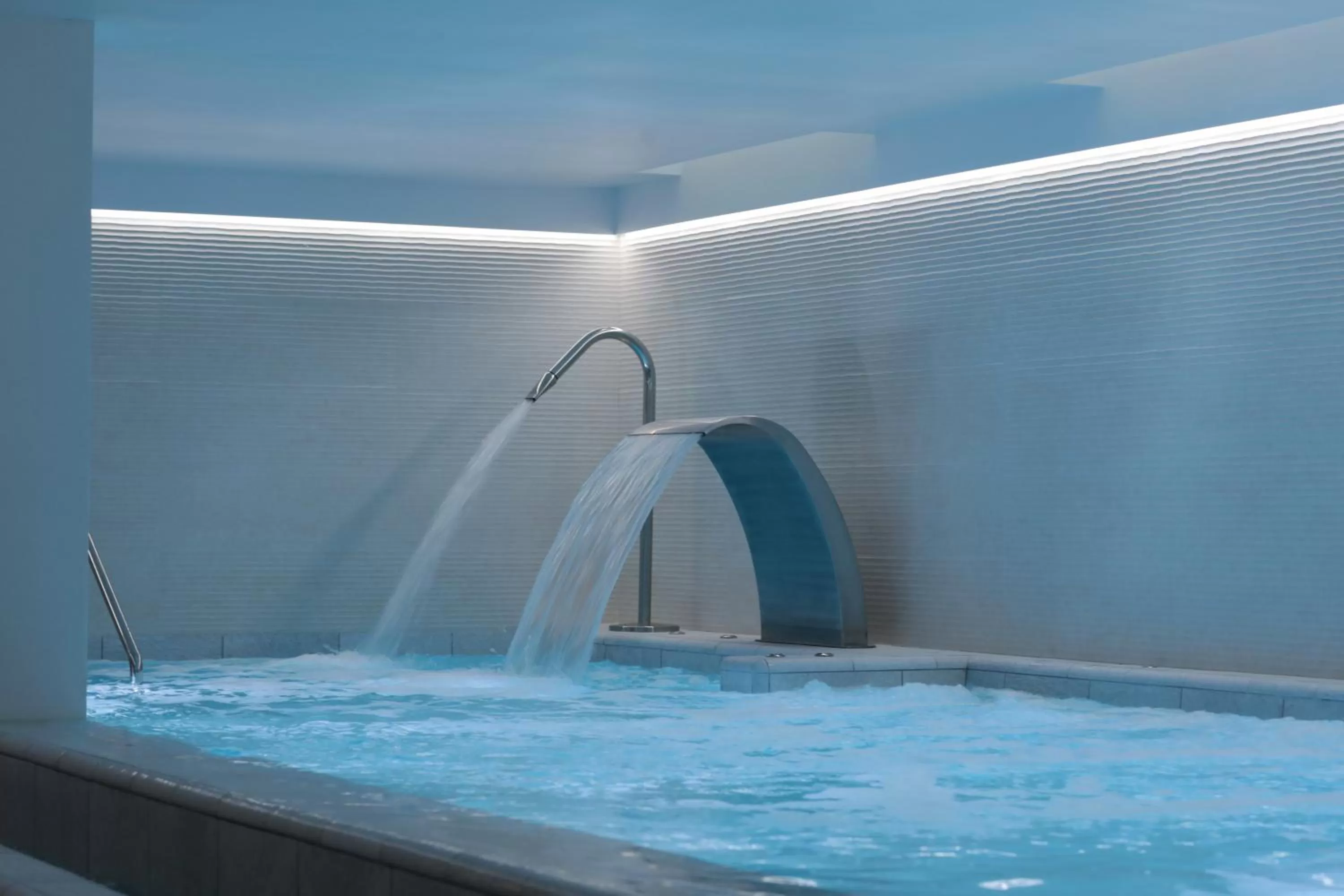 Hot Spring Bath in Es Princep - The Leading Hotels of the World