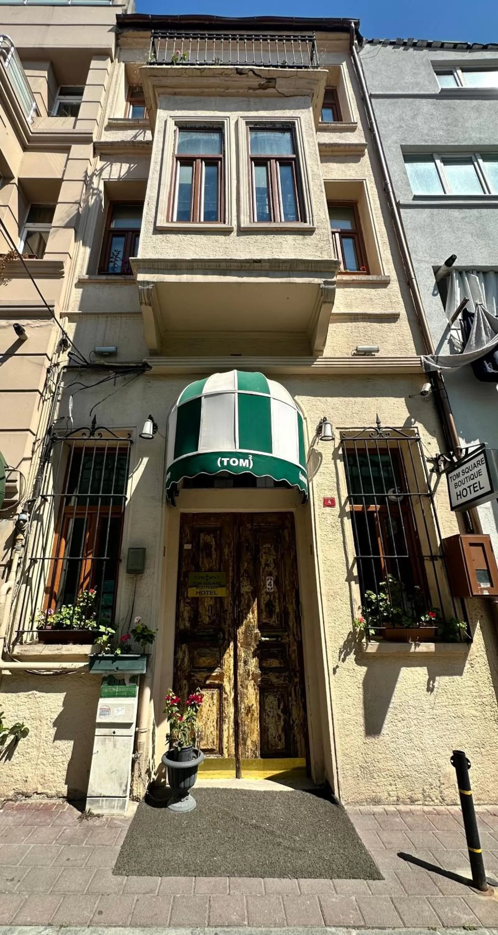 Property building in Tom Square Boutique Hotel