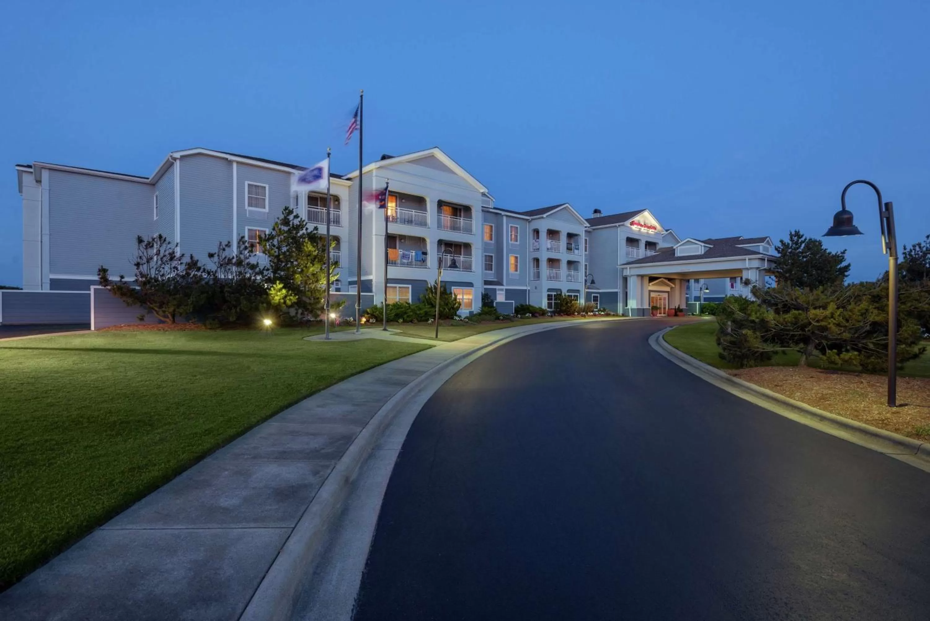 Property building in Hampton Inn & Suites Outer Banks/Corolla
